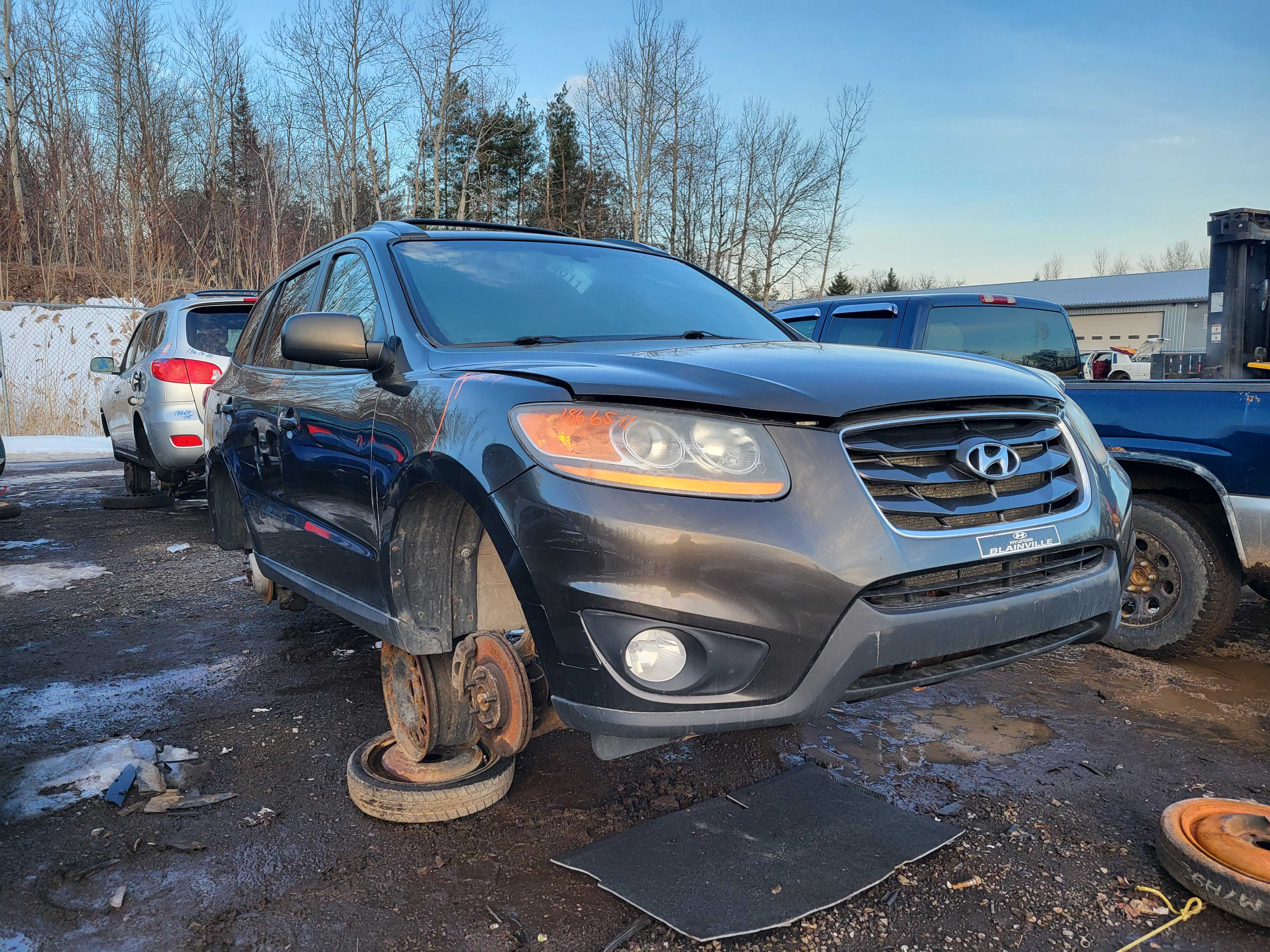 HYUNDAI SANTA FE 2011