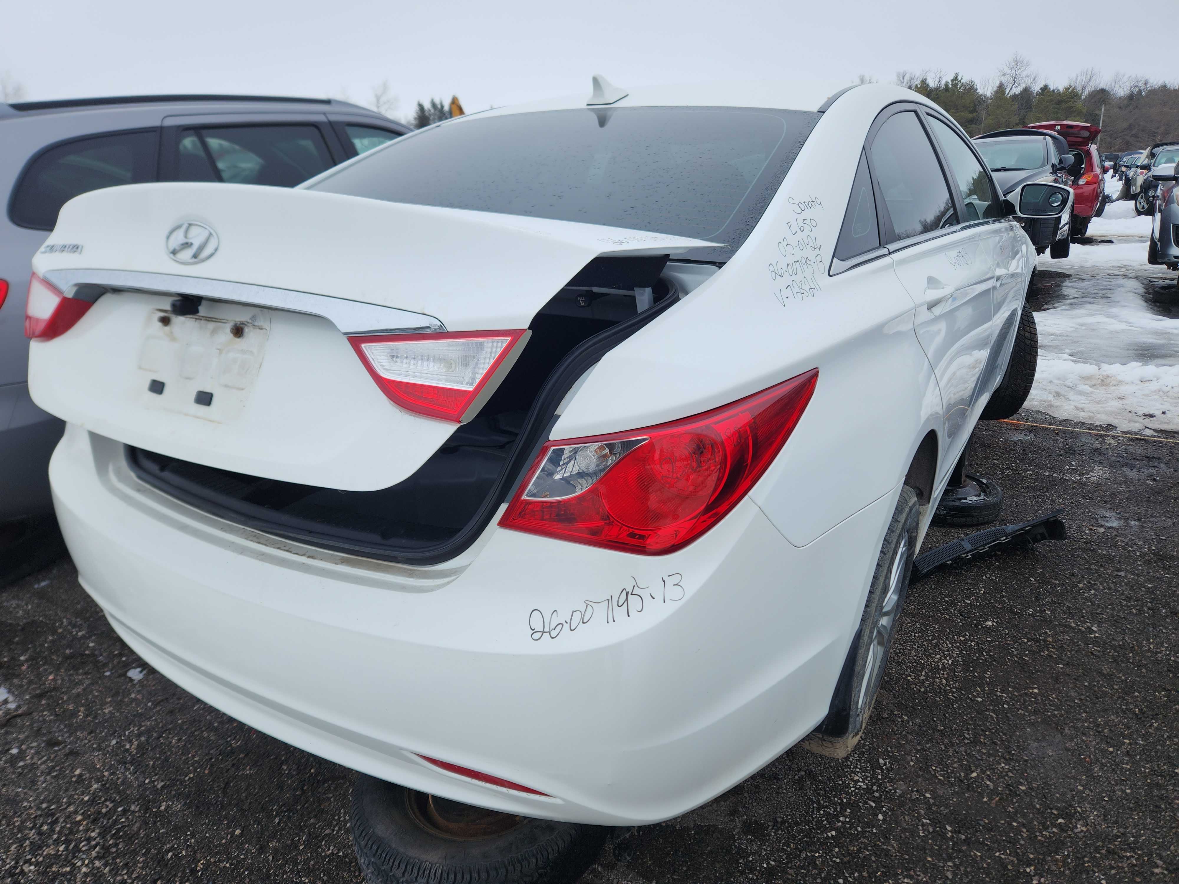 HYUNDAI SONATA 2013