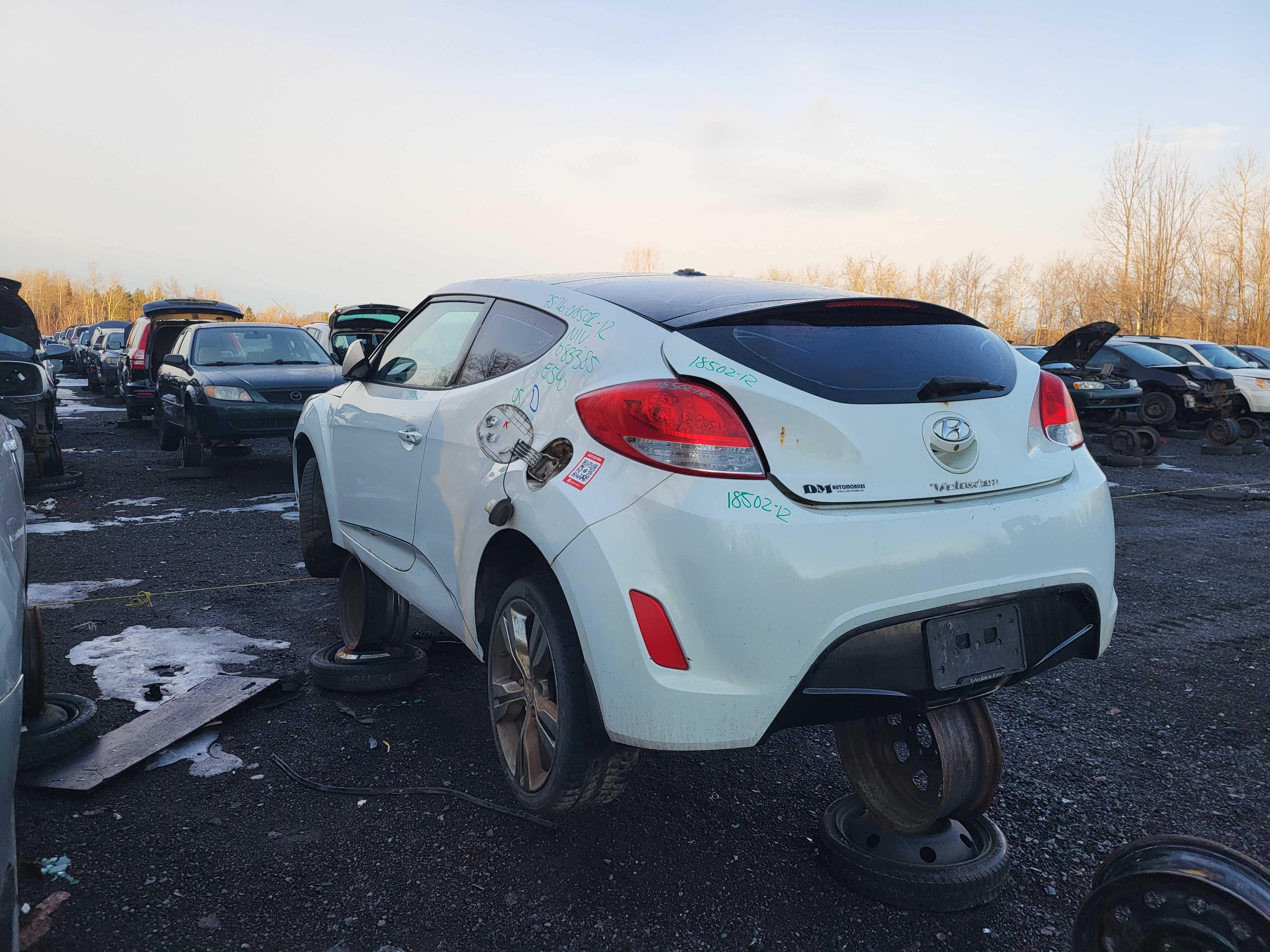 HYUNDAI VELOSTER 2012