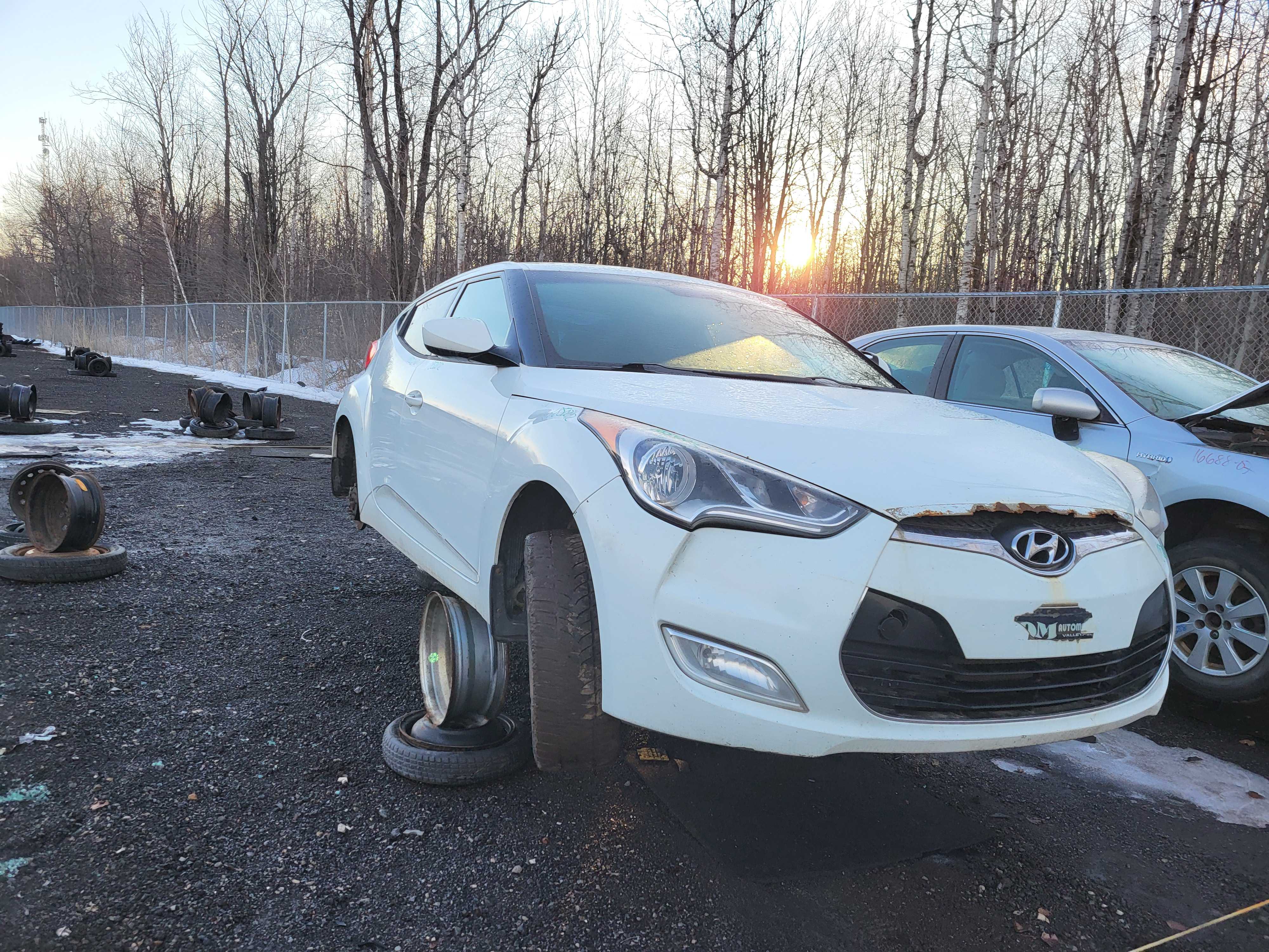 HYUNDAI VELOSTER 2012