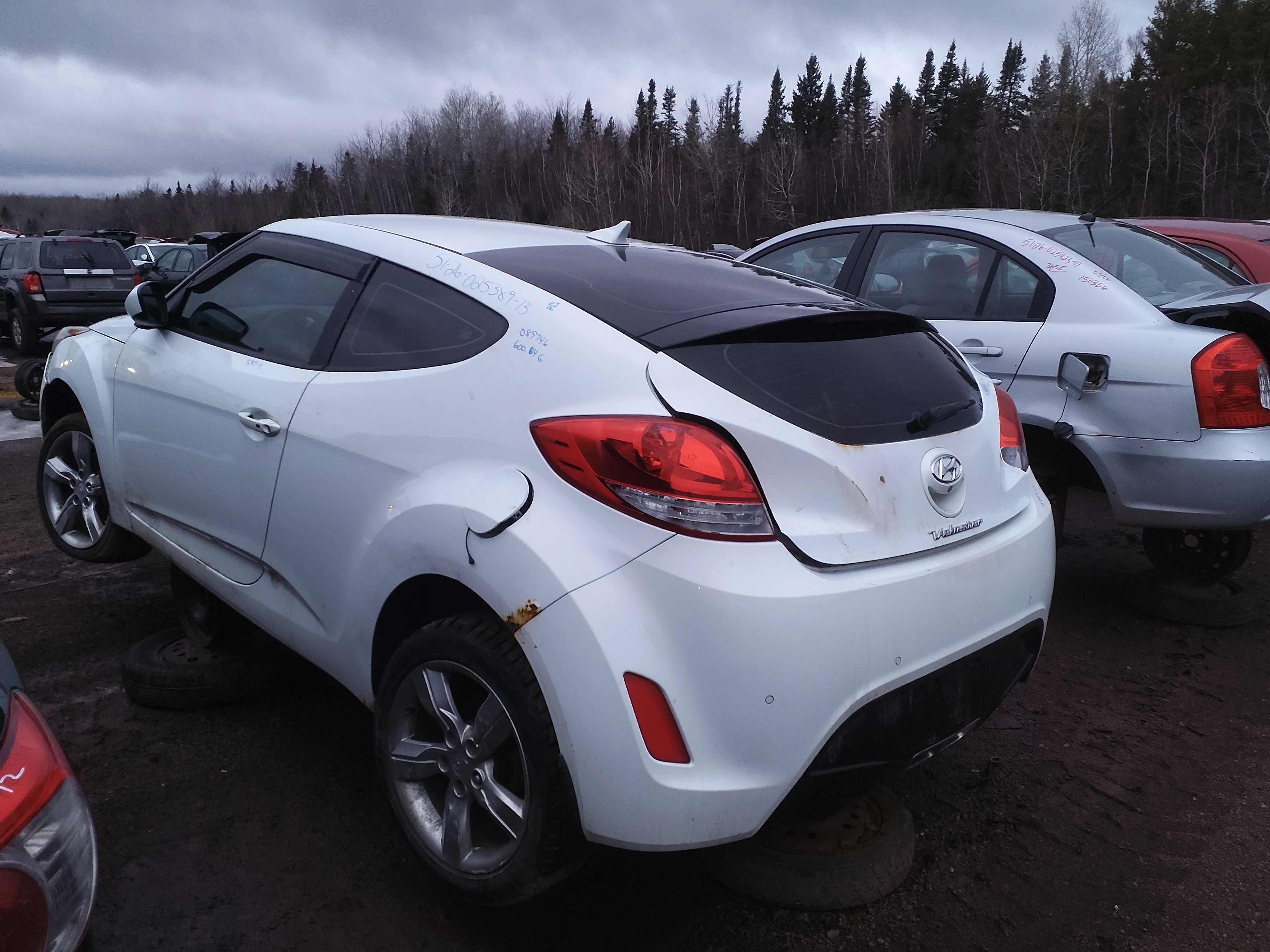 HYUNDAI VELOSTER 2013