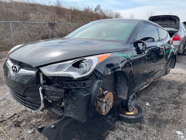 HYUNDAI VELOSTER 2015