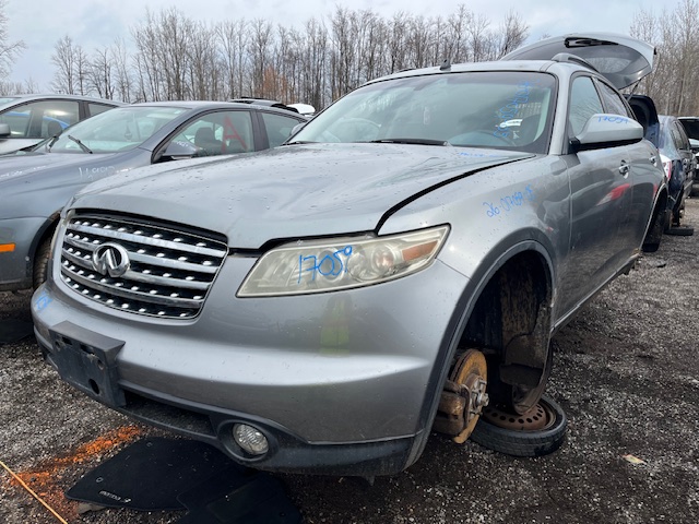 INFINITI FX35 2005
