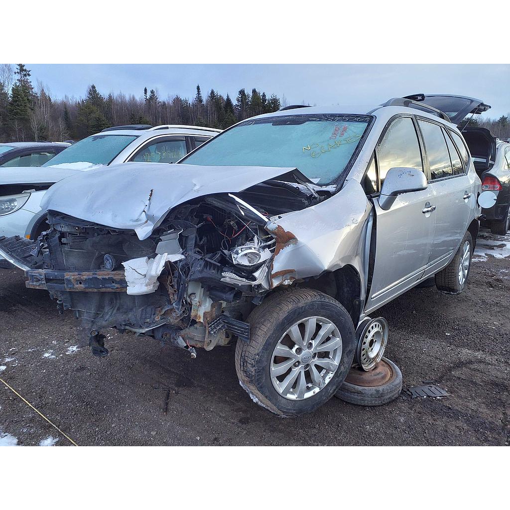 KIA RONDO 2010