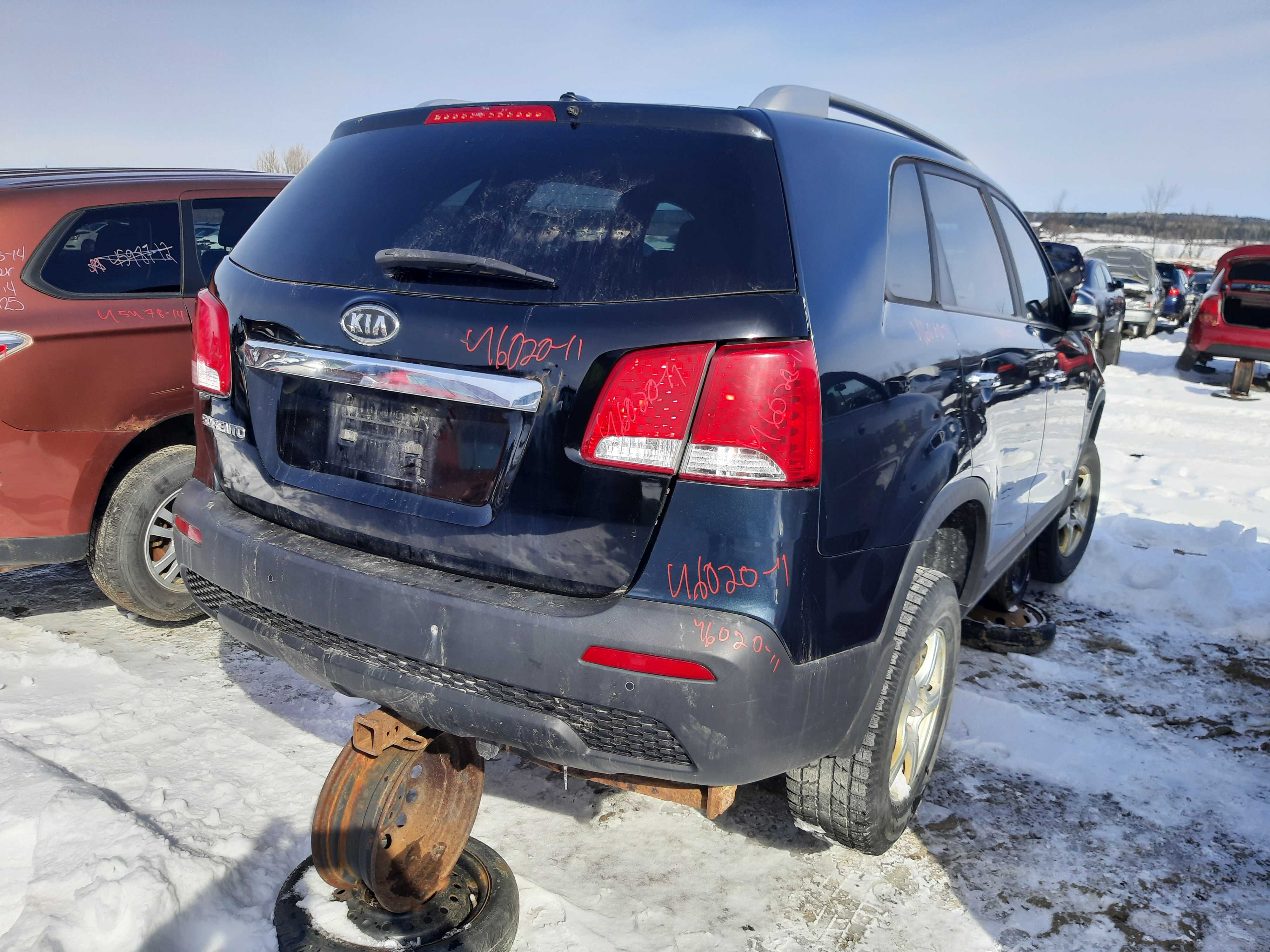 KIA SORENTO 2011