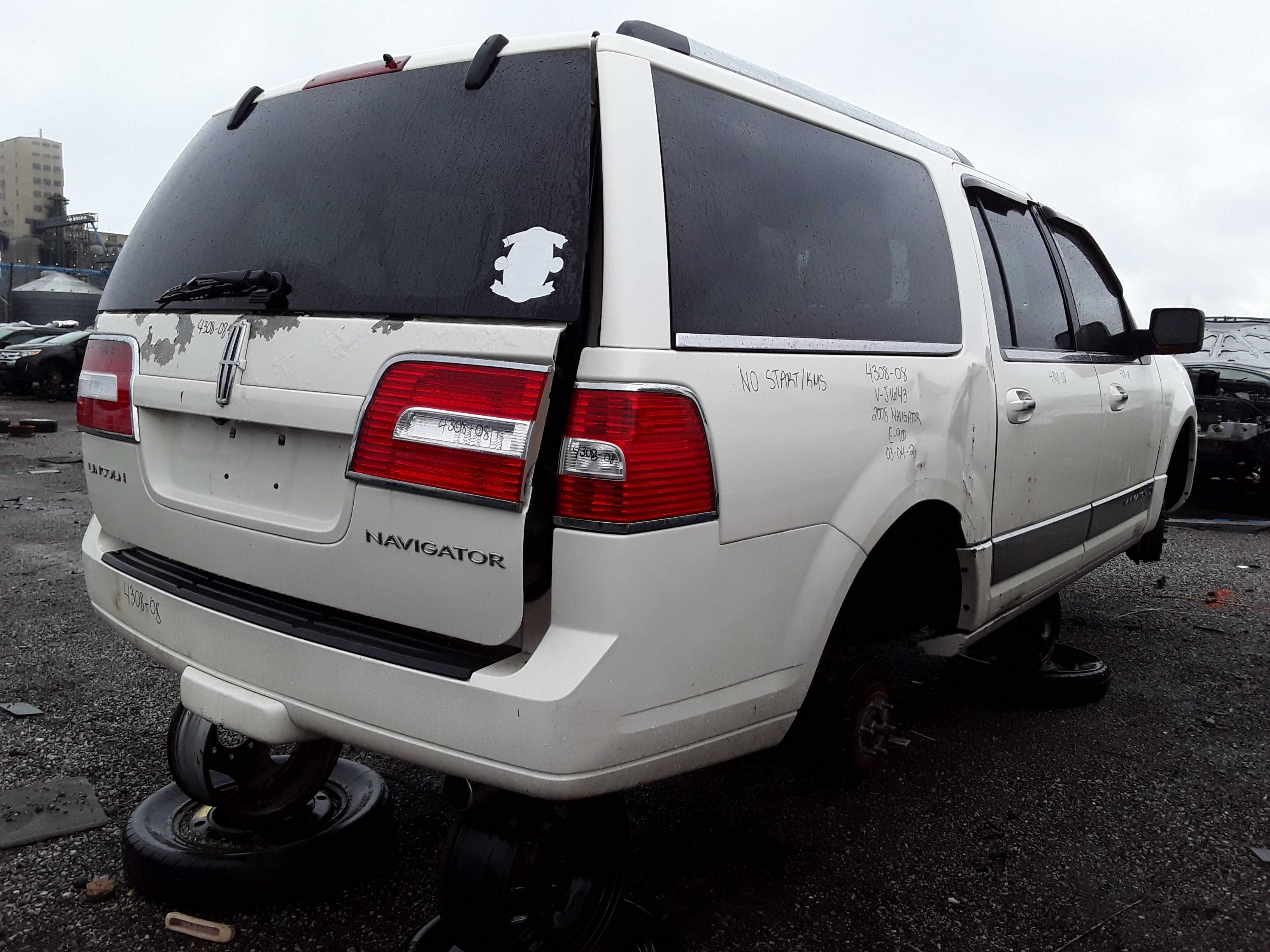LINCOLN NAVIGATOR 2008