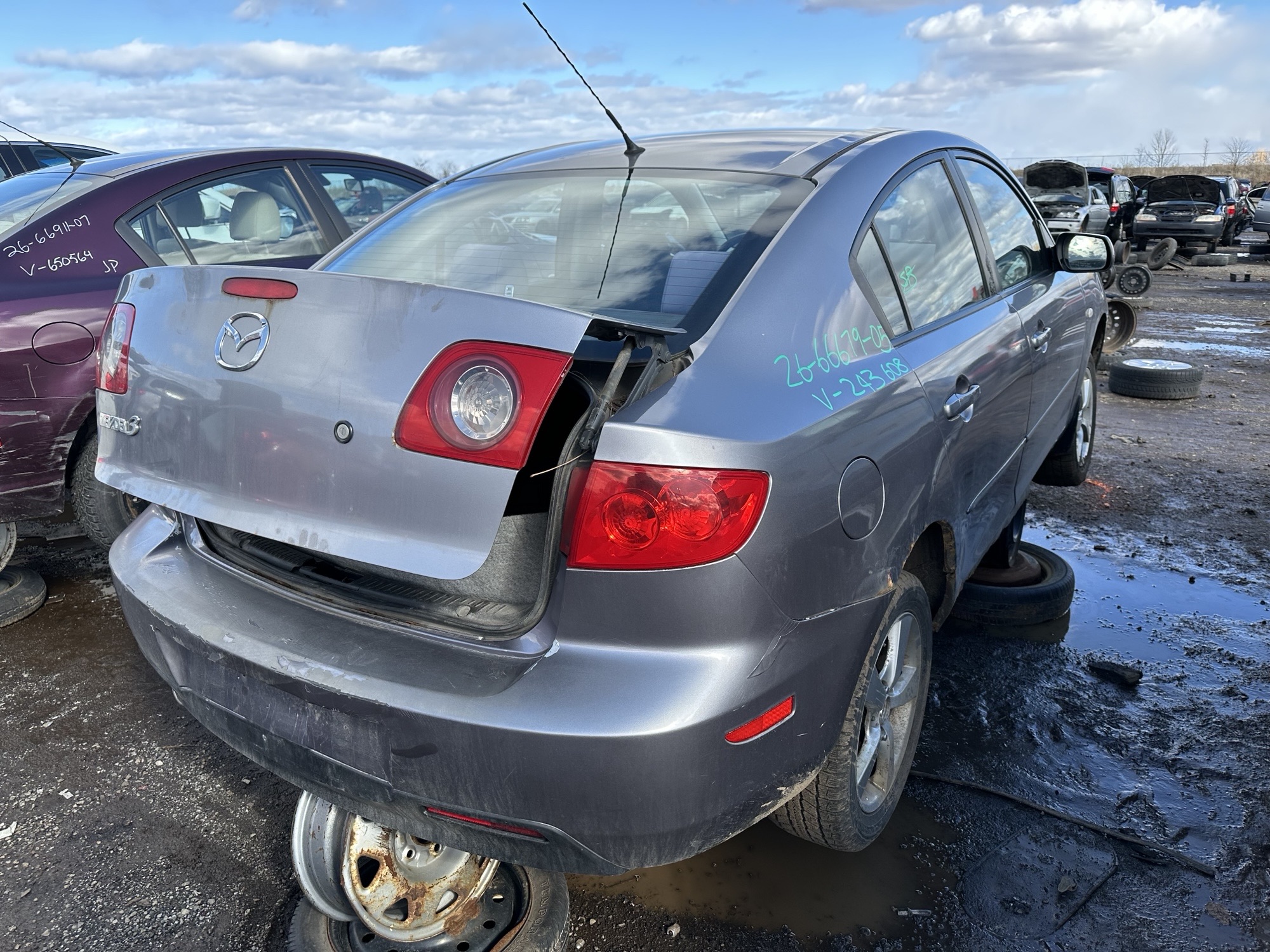 MAZDA MAZDA3 2005