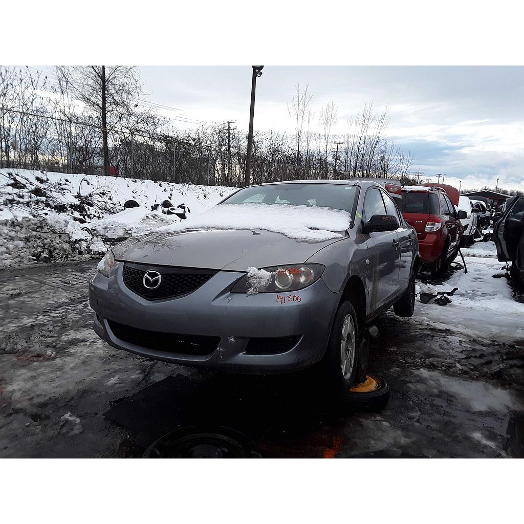 MAZDA MAZDA3 2005