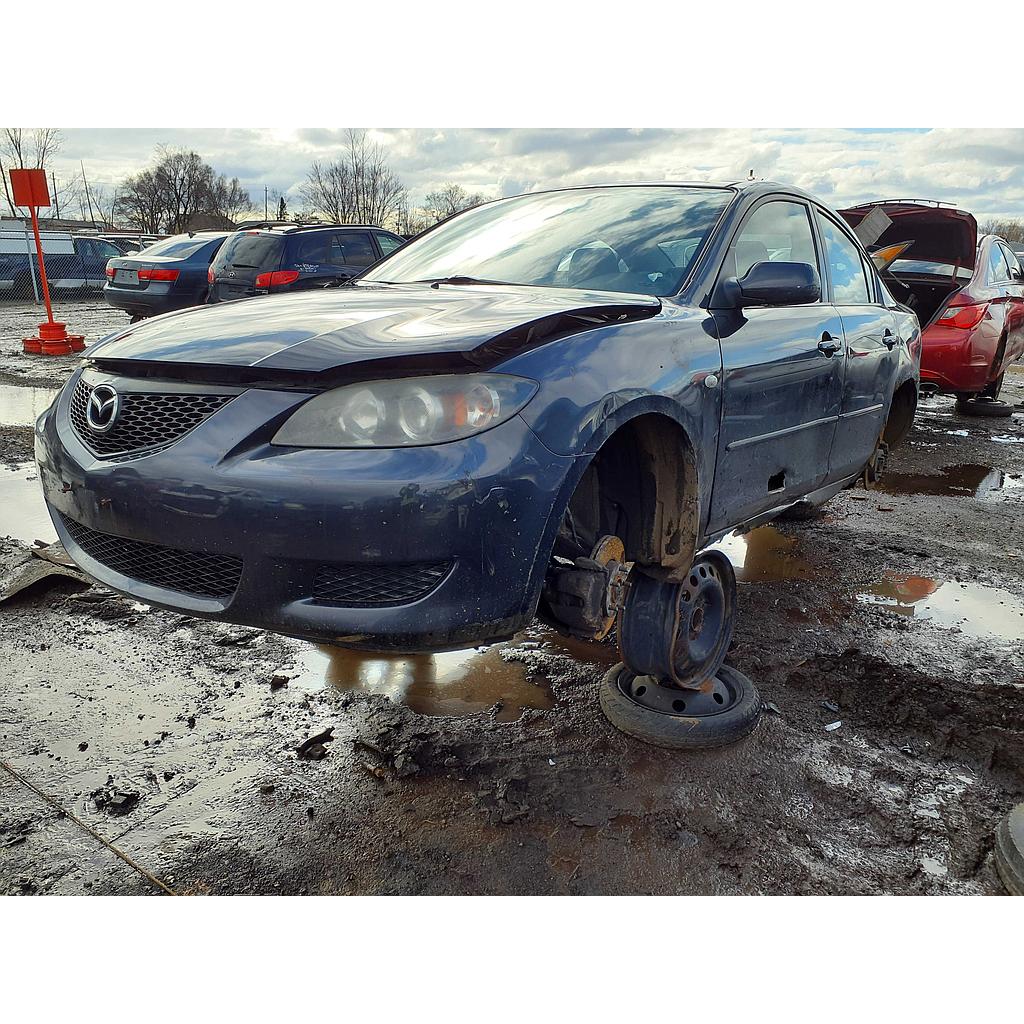 MAZDA MAZDA3 2005