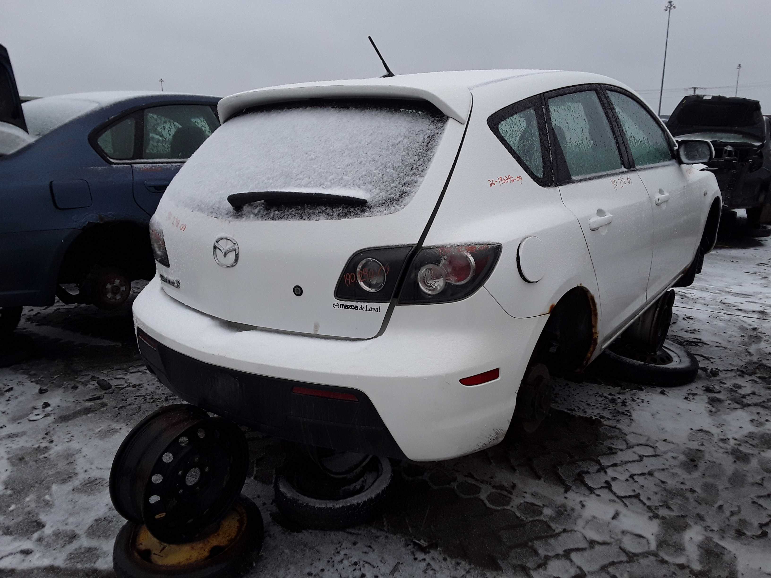MAZDA MAZDA3 2009