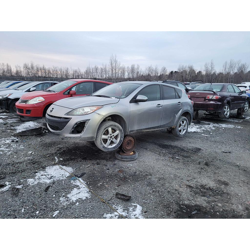 MAZDA MAZDA3 2011