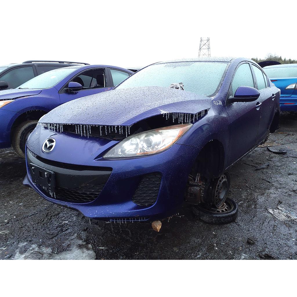 MAZDA MAZDA3 2013