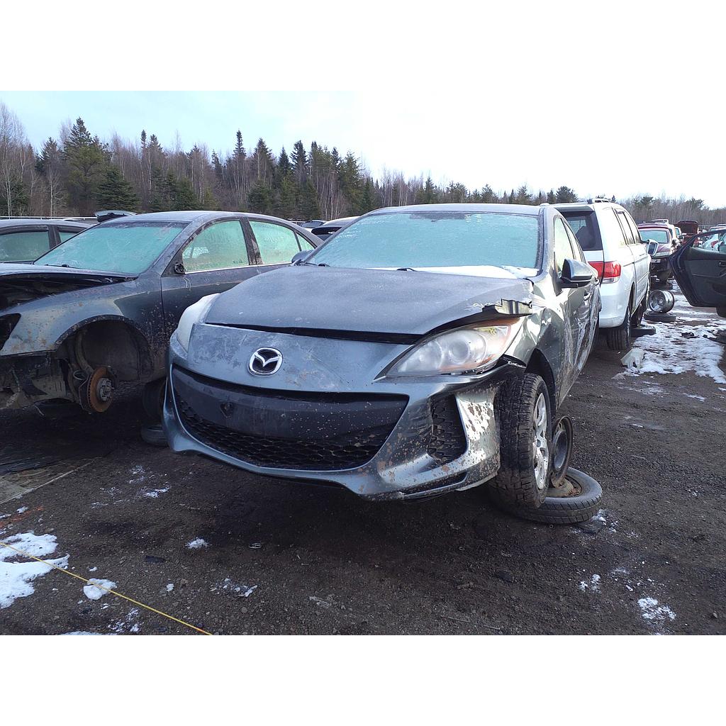 MAZDA MAZDA3 2013