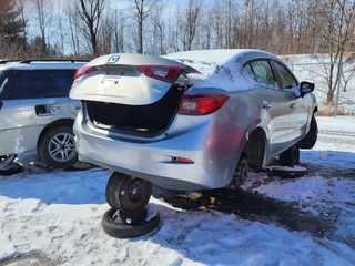MAZDA MAZDA3 2014