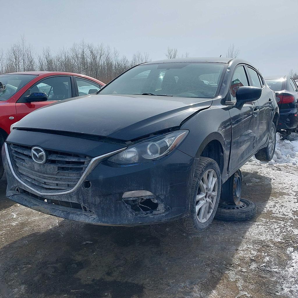 MAZDA MAZDA3 2015