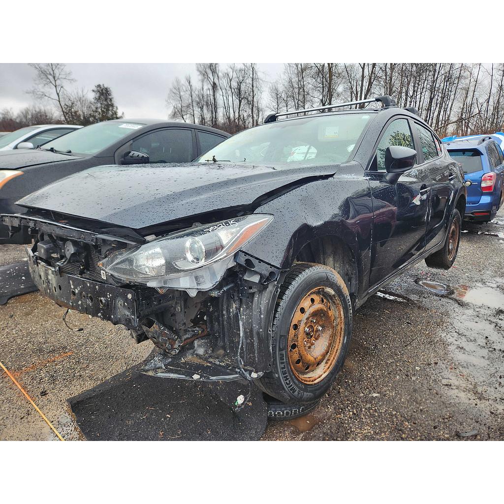 MAZDA MAZDA3 2015