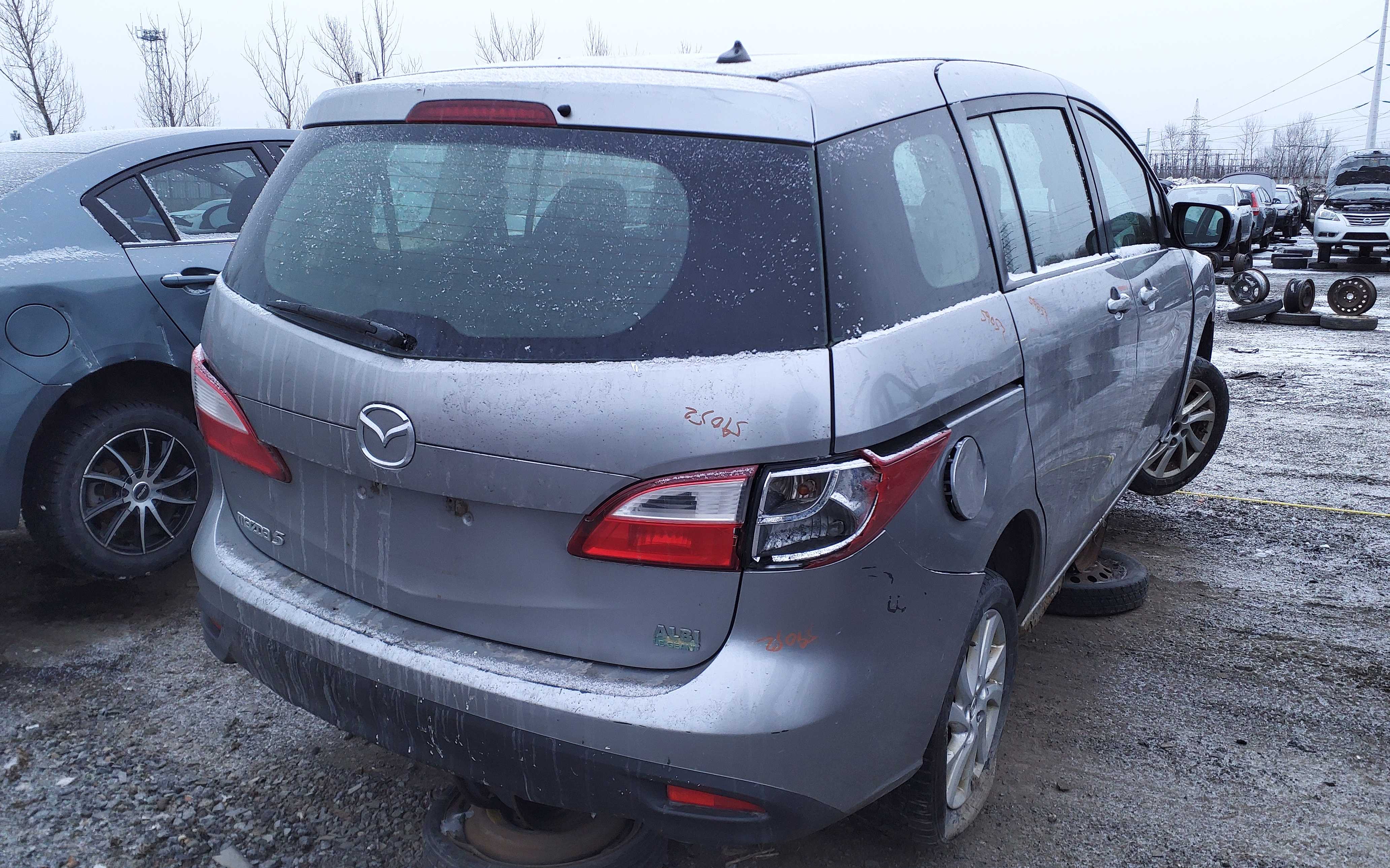 MAZDA MAZDA5 2012