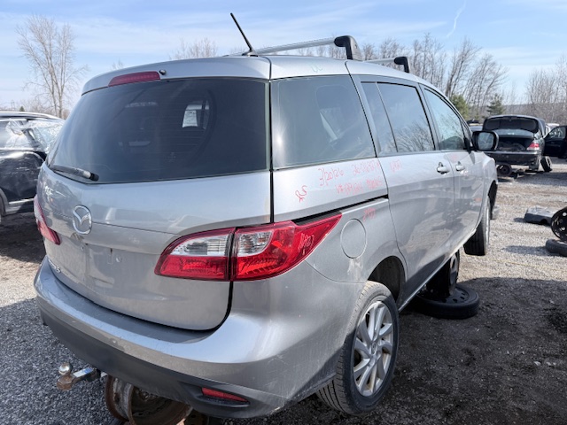 MAZDA MAZDA5 2012