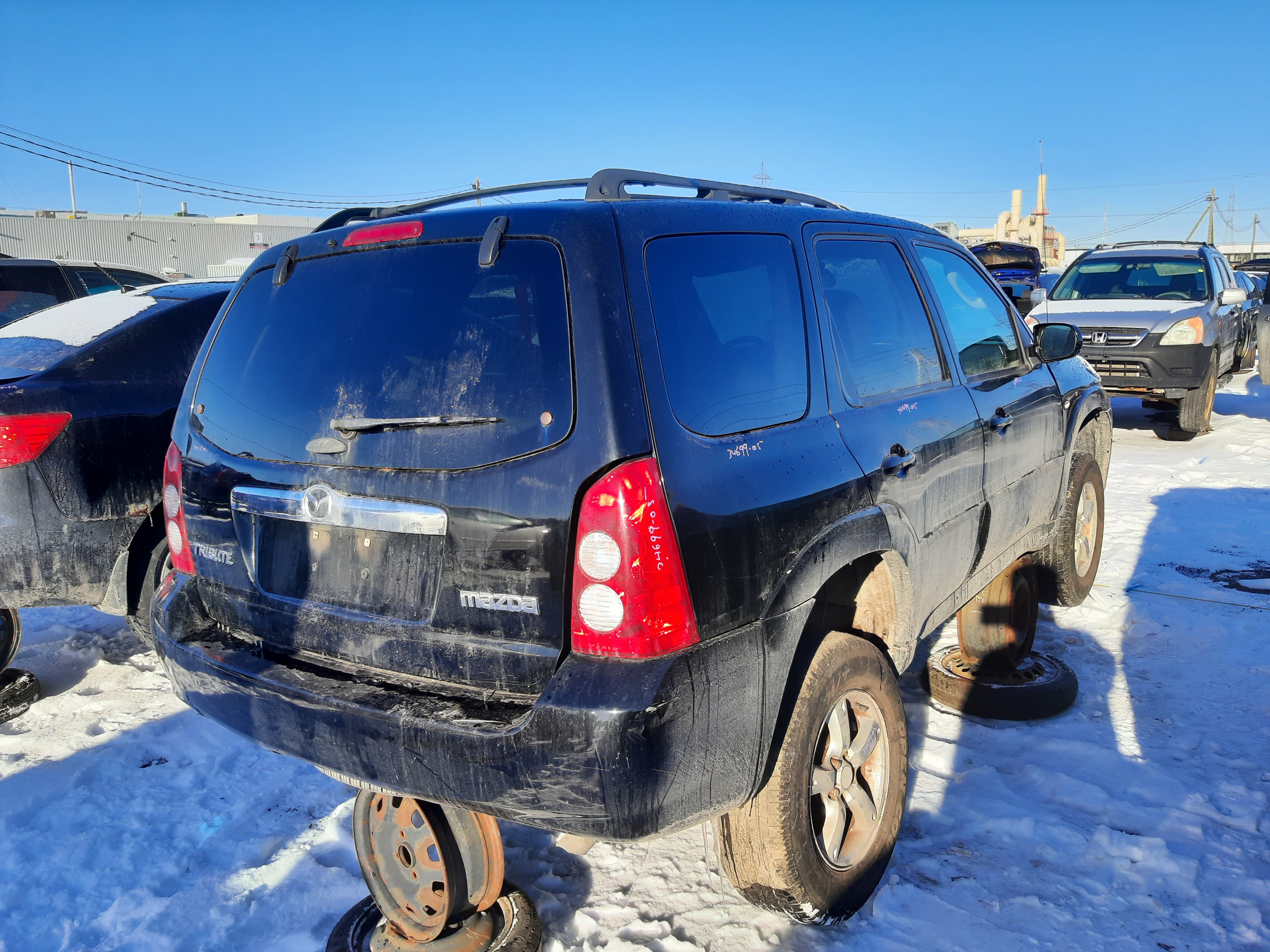 MAZDA TRIBUTE 2005