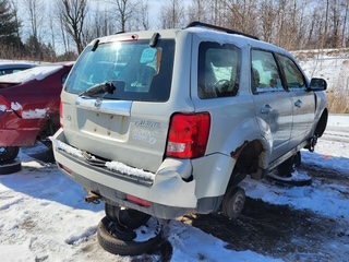 MAZDA TRIBUTE 2009