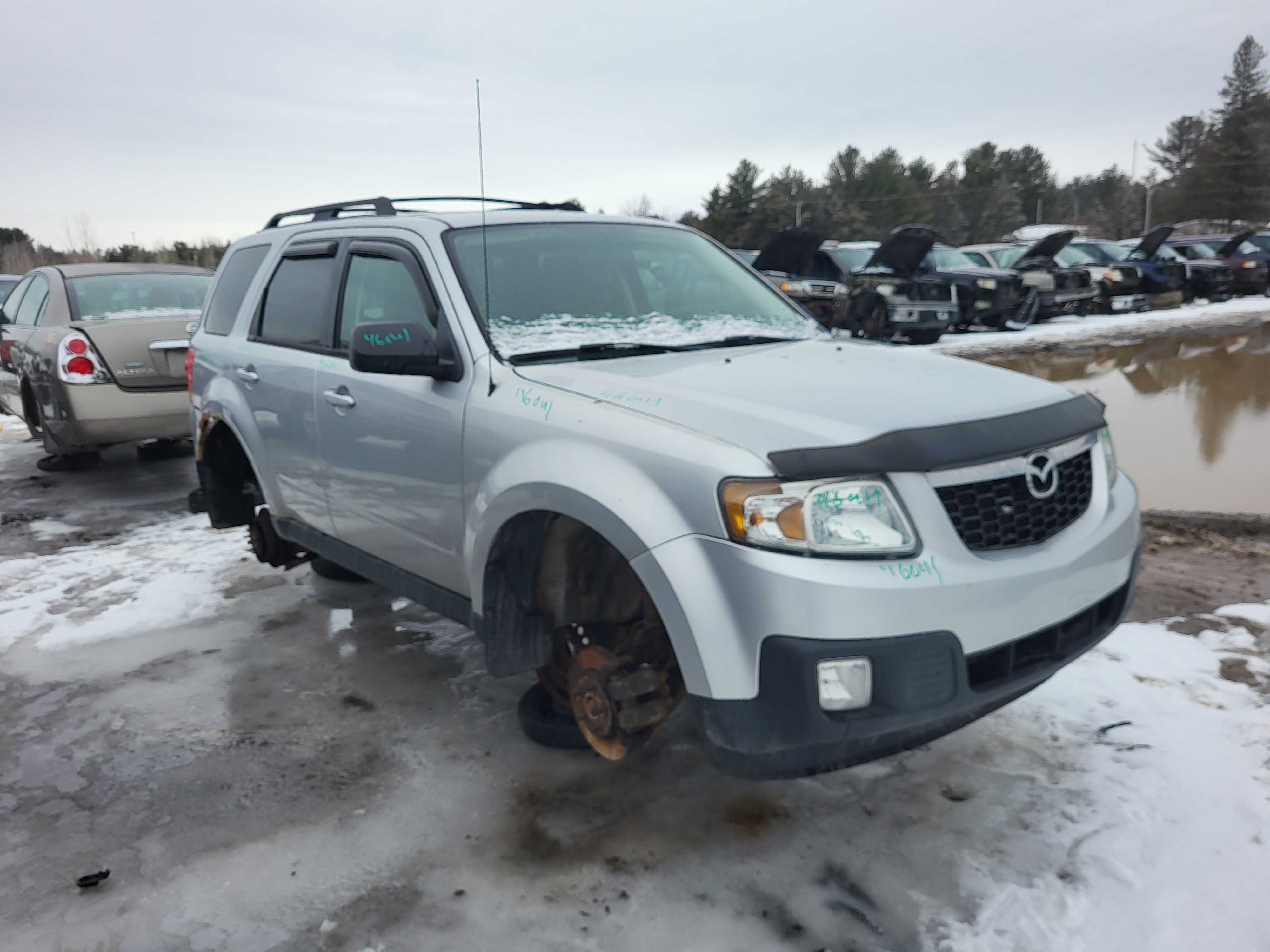 MAZDA TRIBUTE 2010