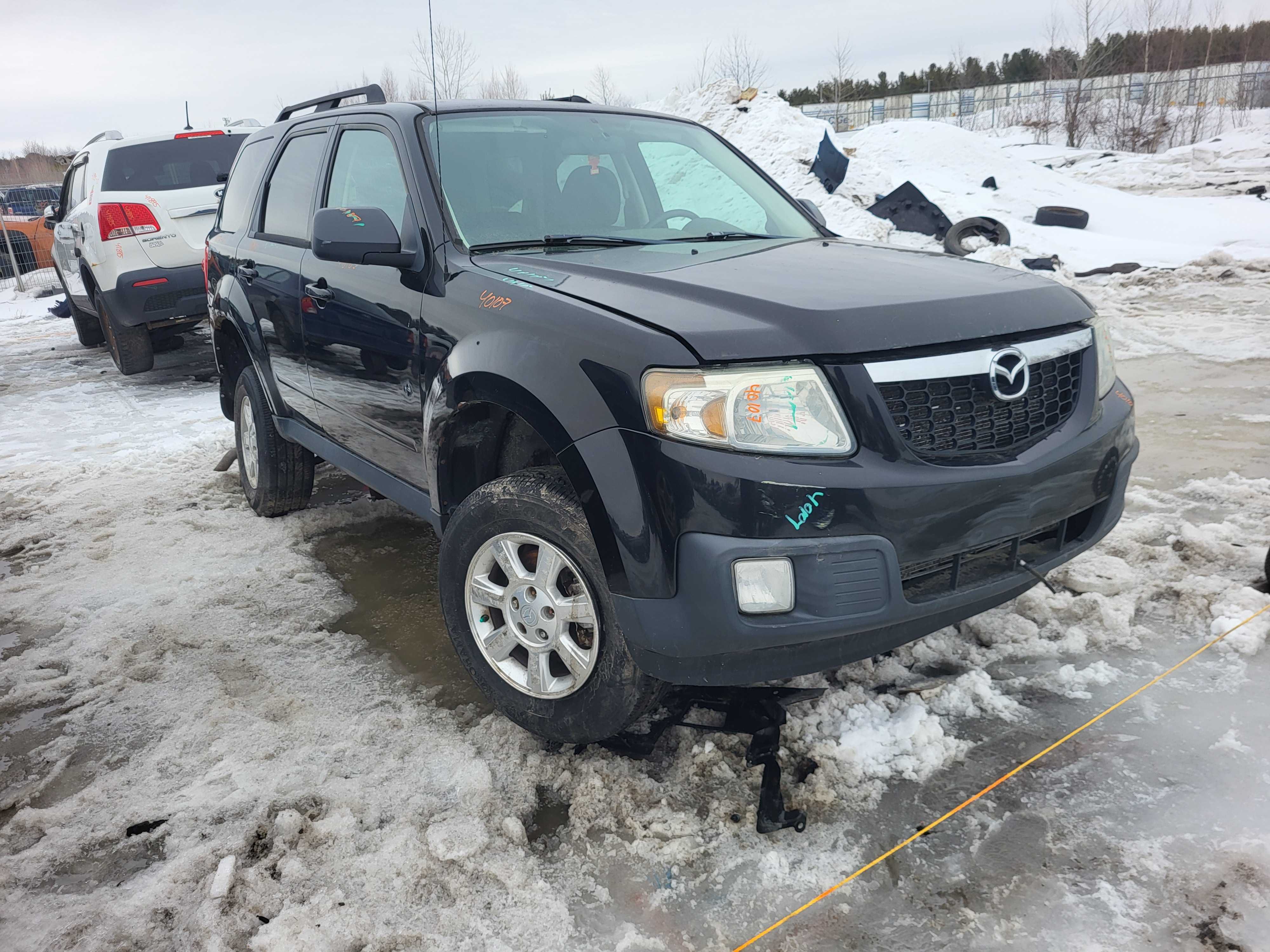 MAZDA TRIBUTE 2010