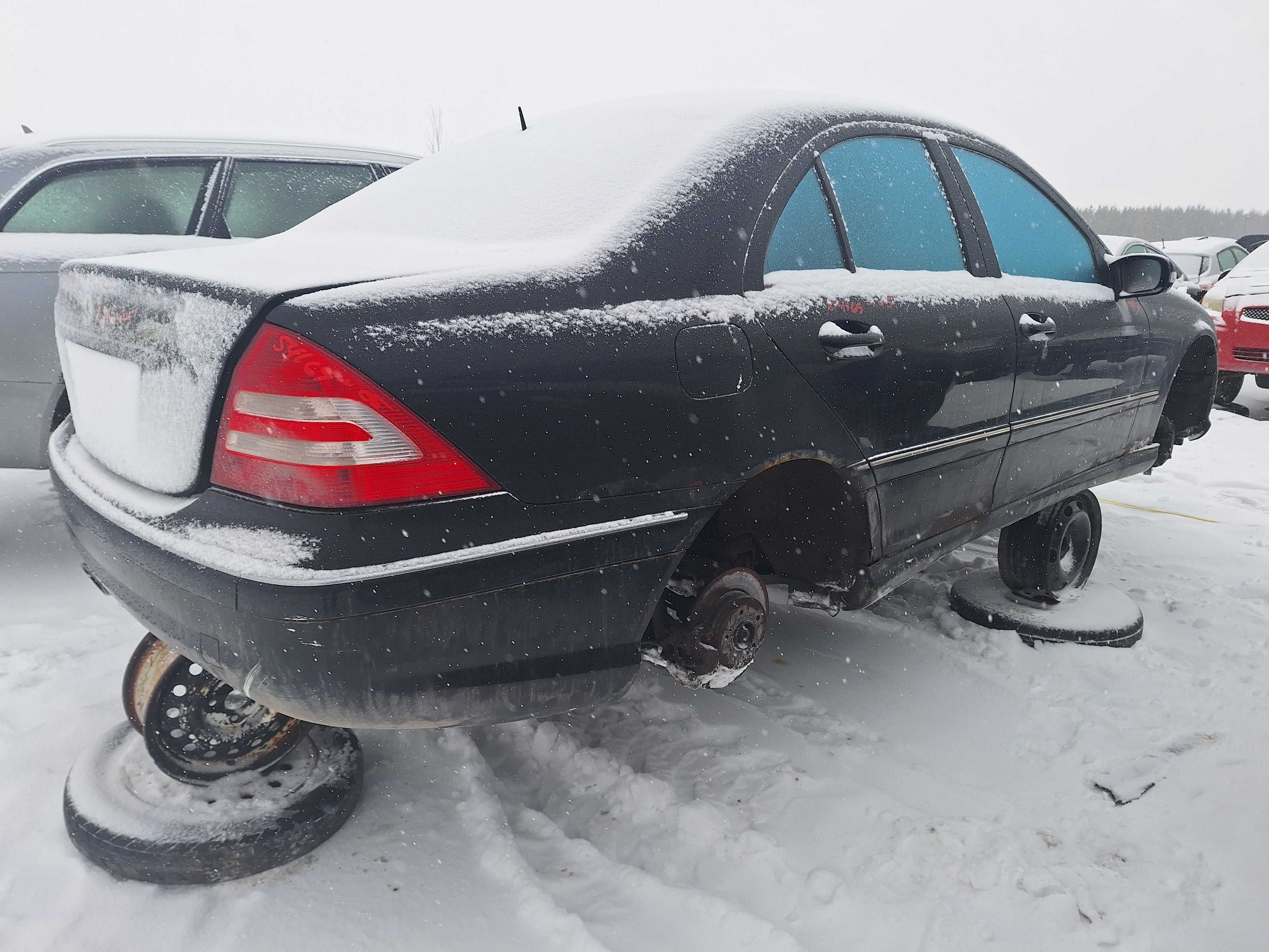 MERCEDES-BENZ C-CLASS 2005