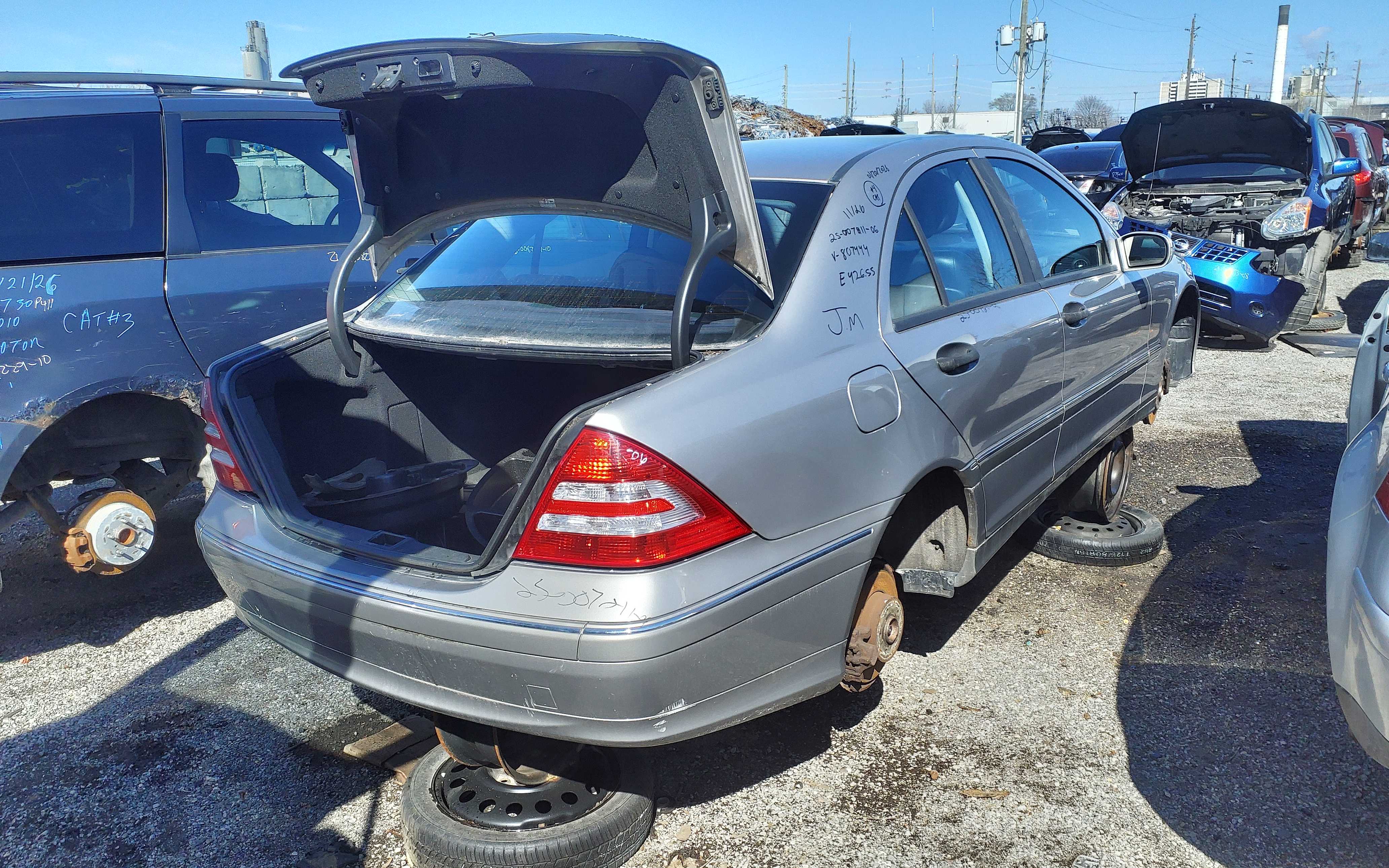 MERCEDES-BENZ C-CLASS 2006