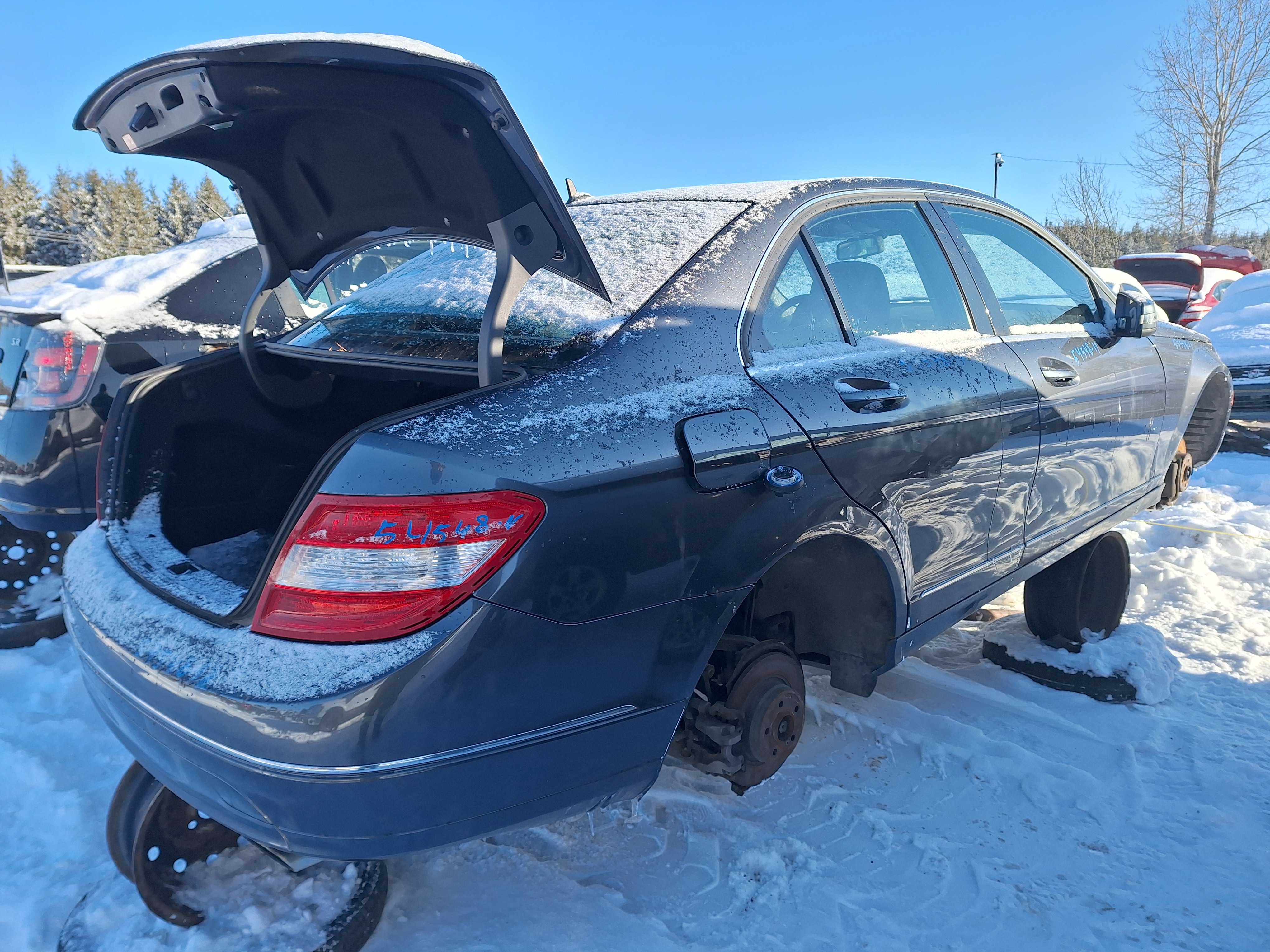 MERCEDES-BENZ C-CLASS 2011