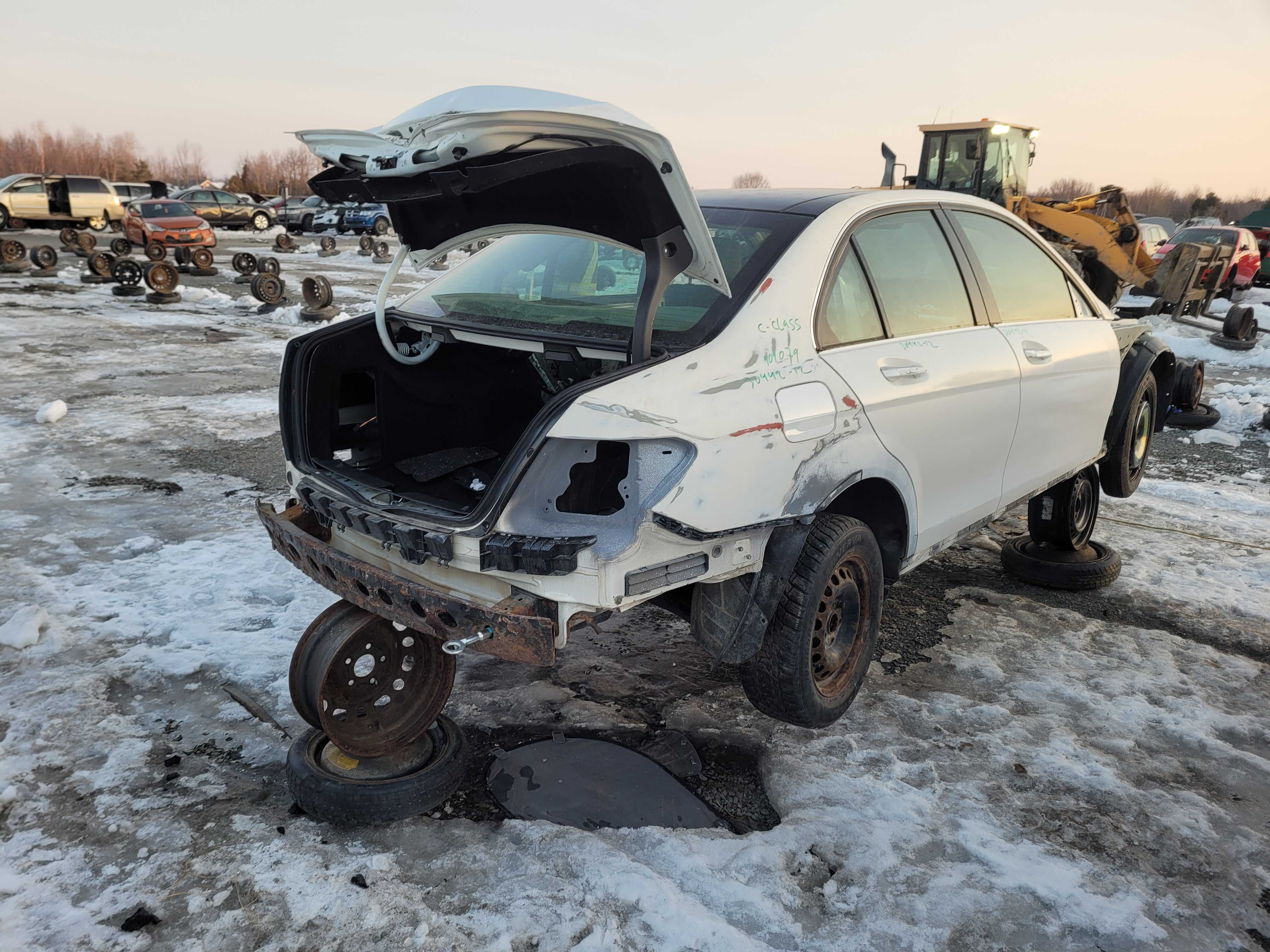 MERCEDES-BENZ C-CLASS 2012