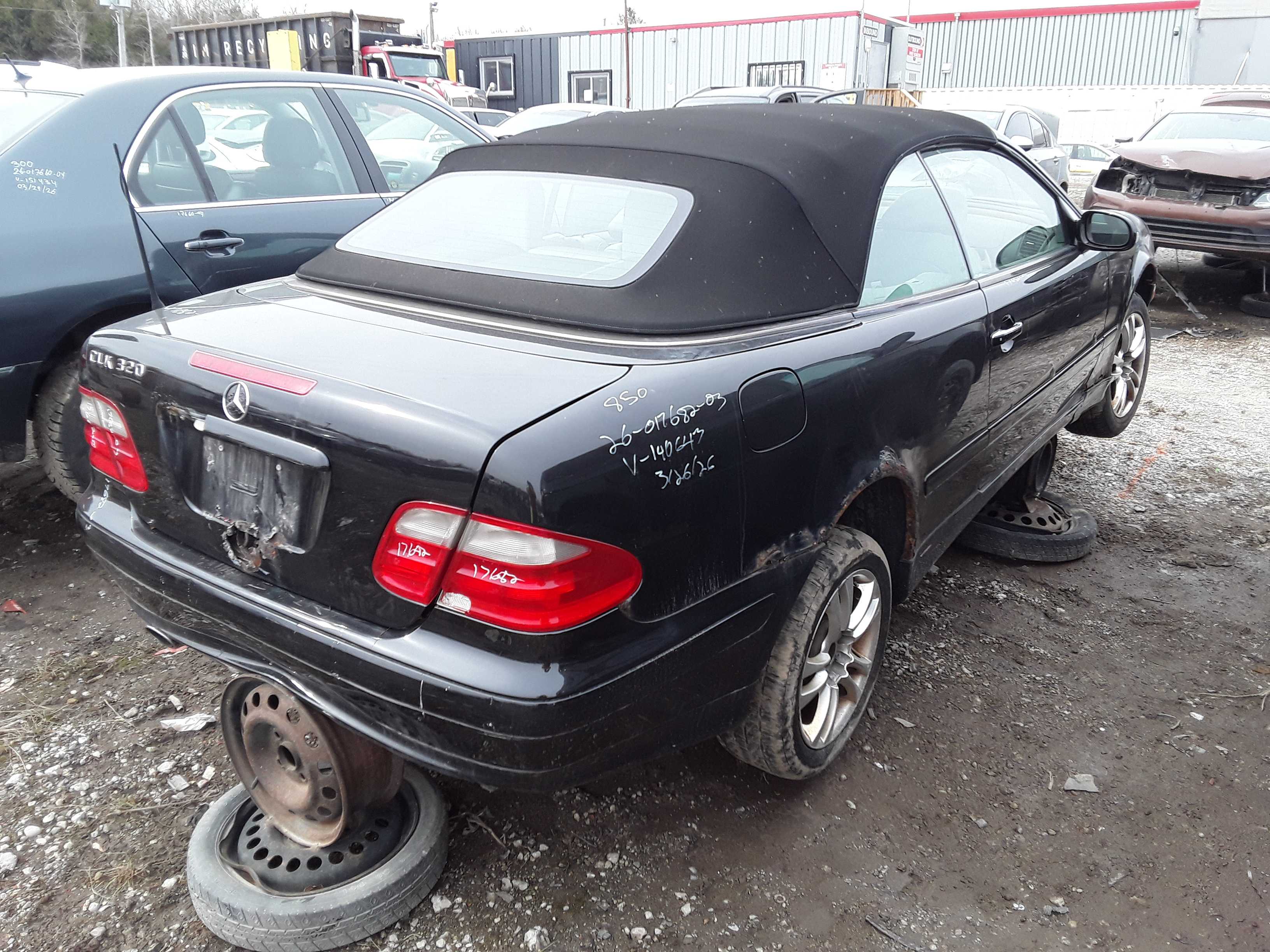MERCEDES-BENZ CLK-CLASS 2003