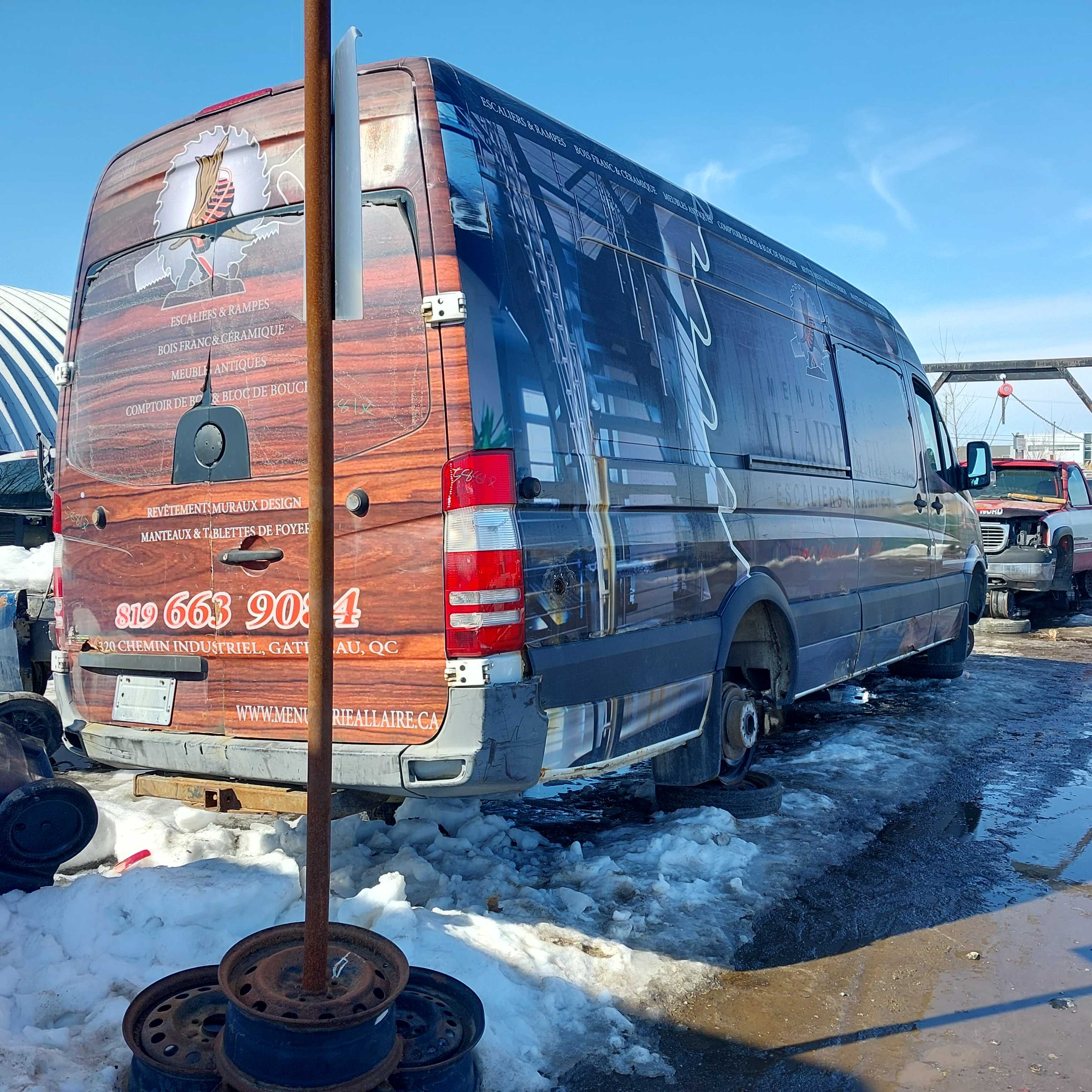 MERCEDES-BENZ SPRINTER CARGO VANS 2010