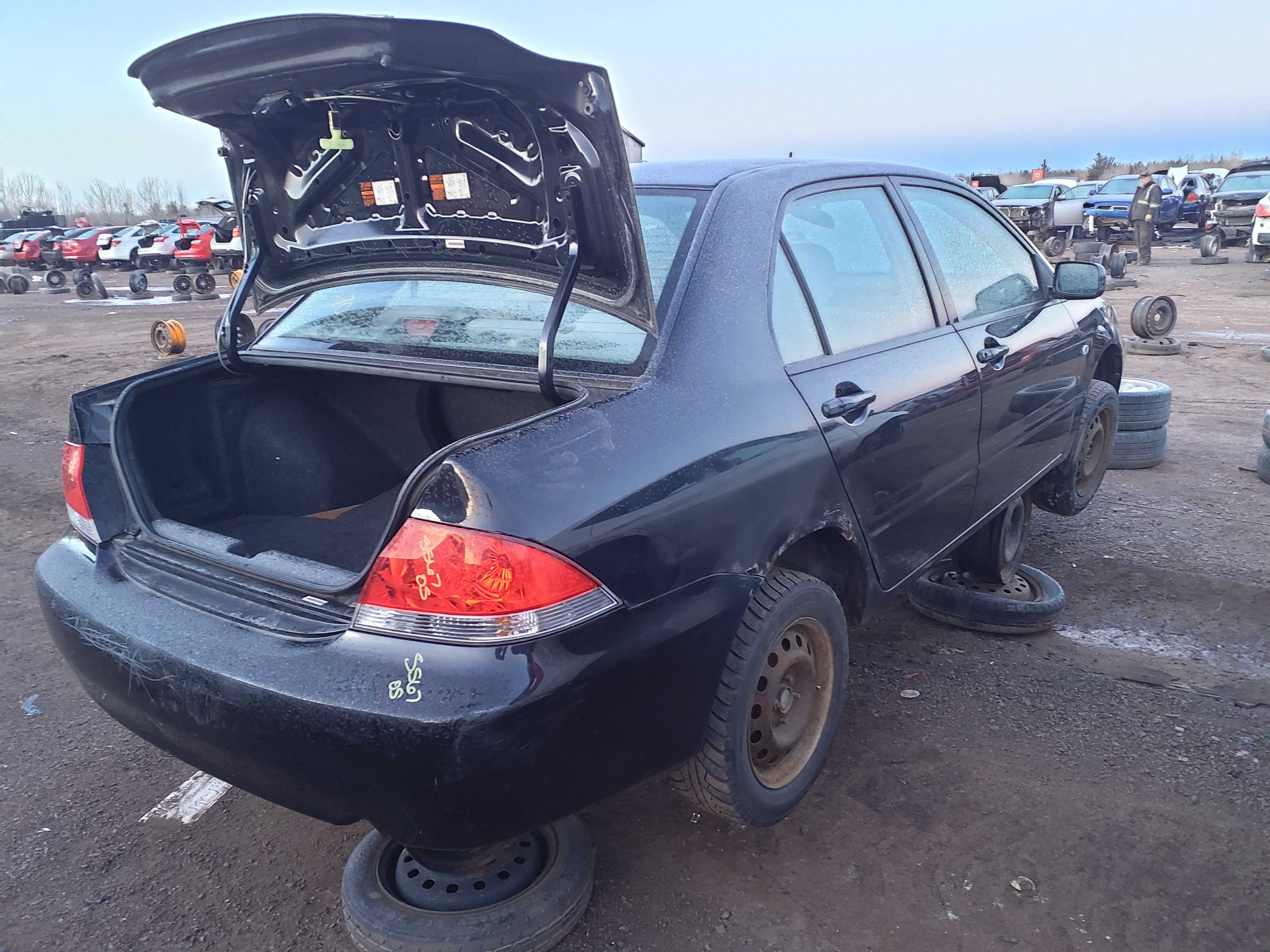 MITSUBISHI LANCER 2005