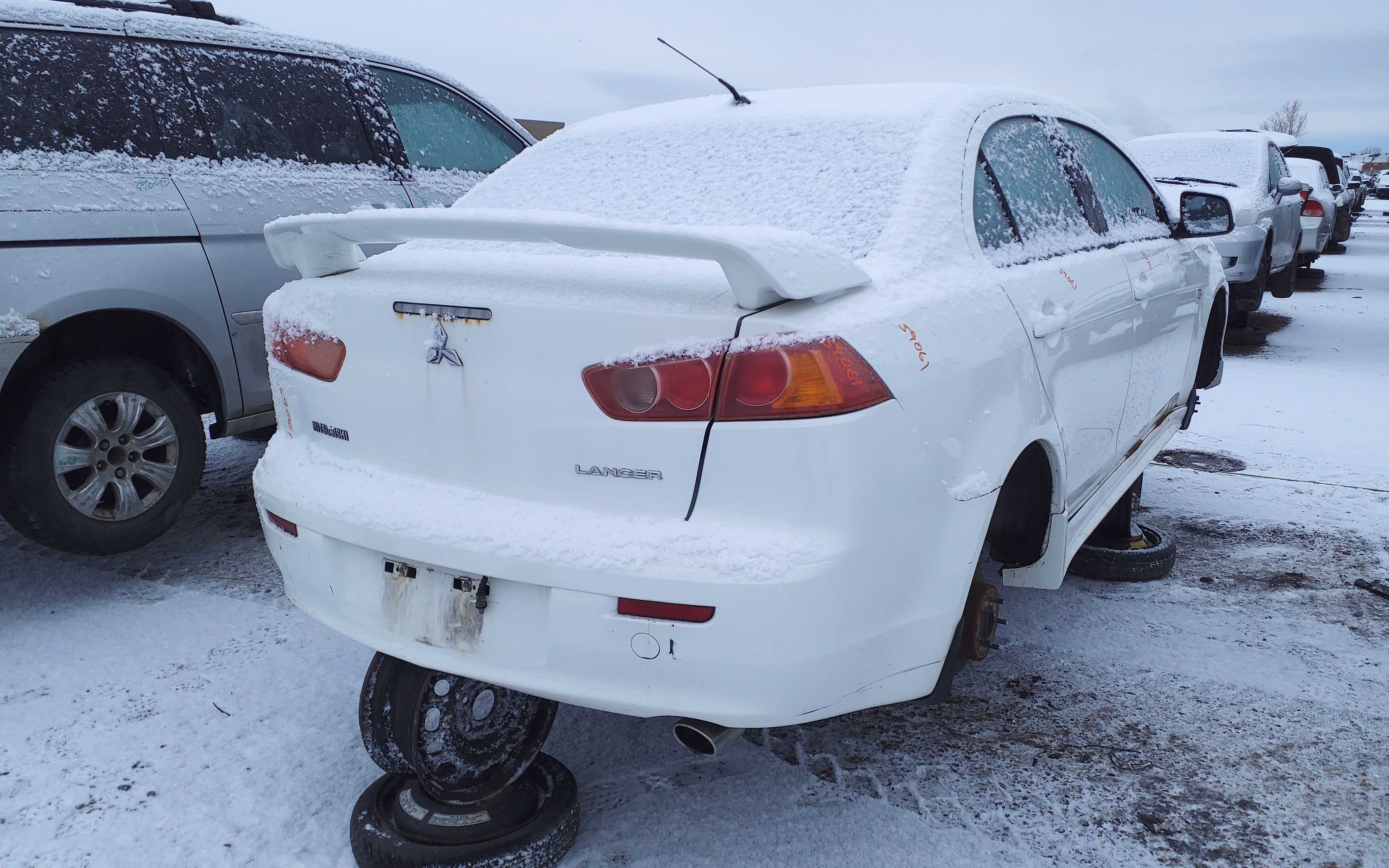 MITSUBISHI LANCER 2009