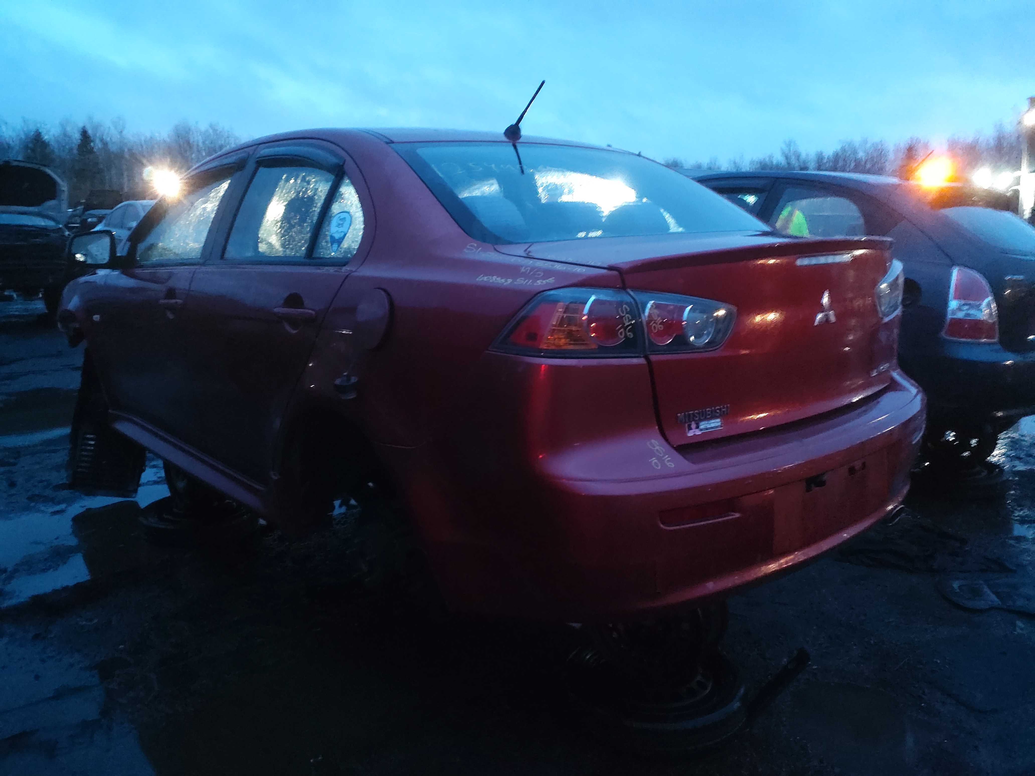 MITSUBISHI LANCER 2010