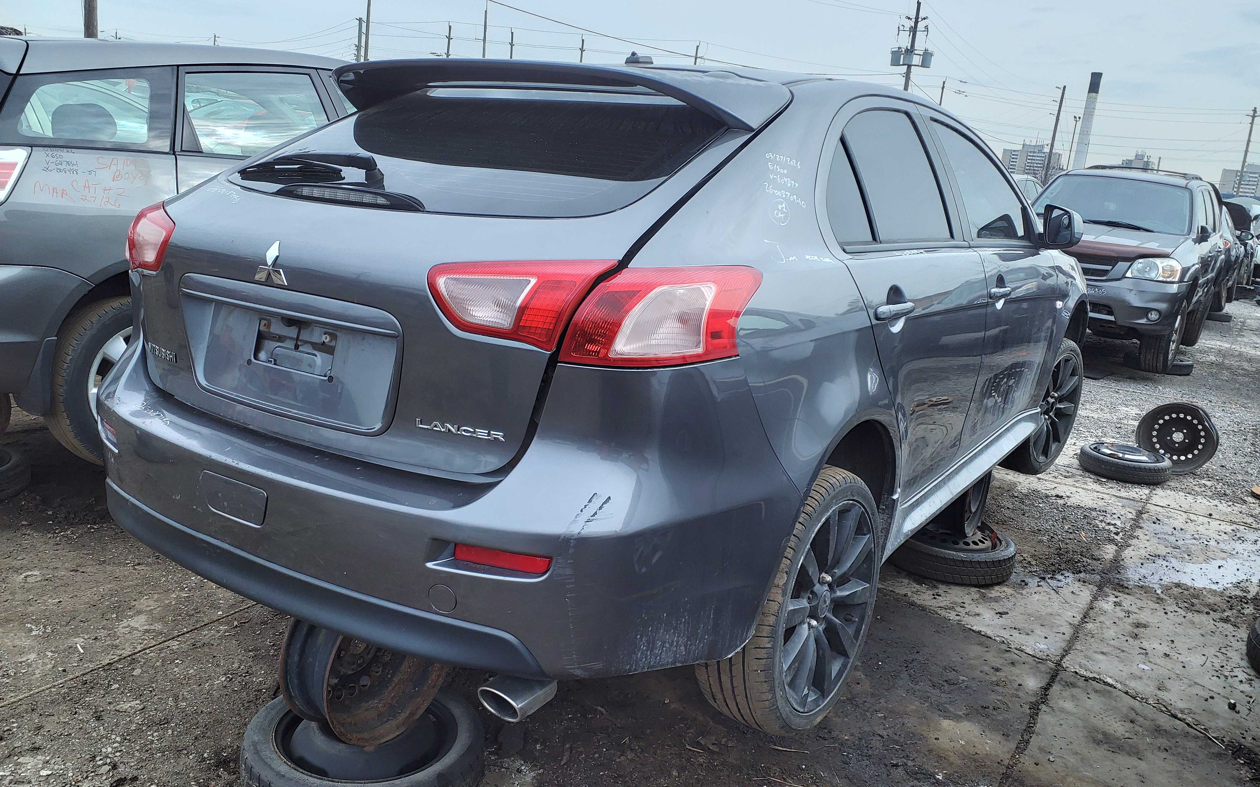 MITSUBISHI LANCER 2010