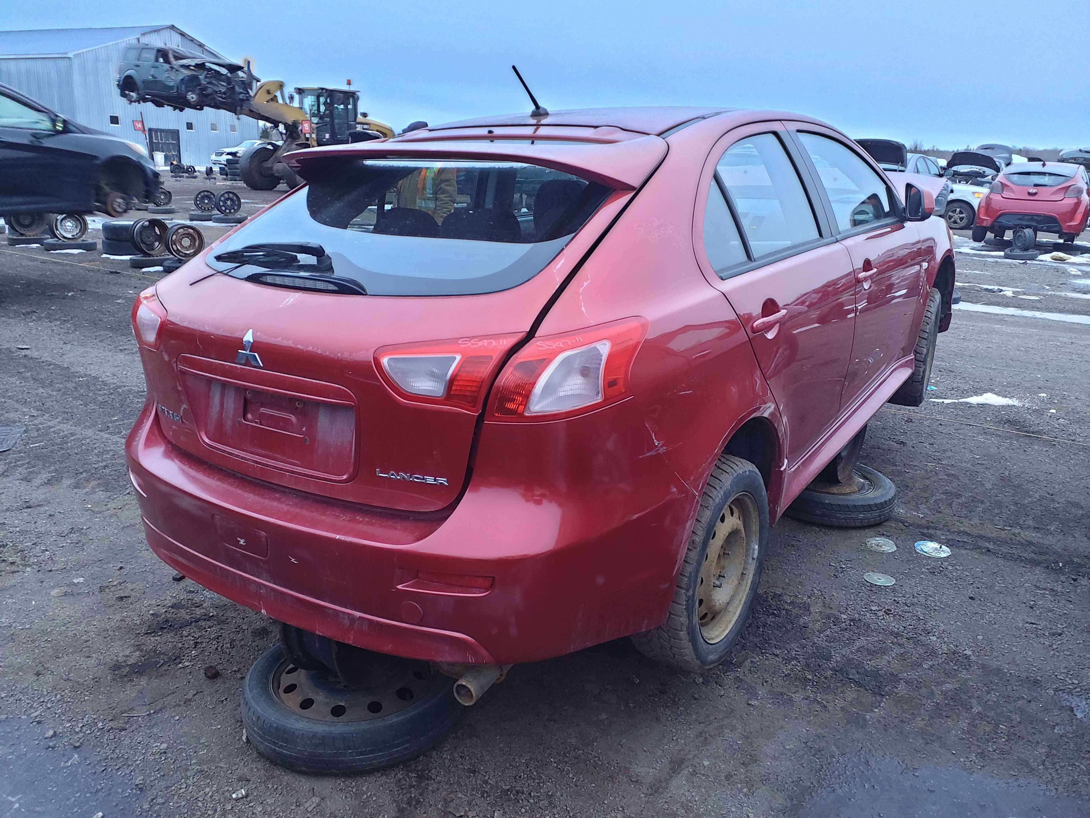 MITSUBISHI LANCER 2011