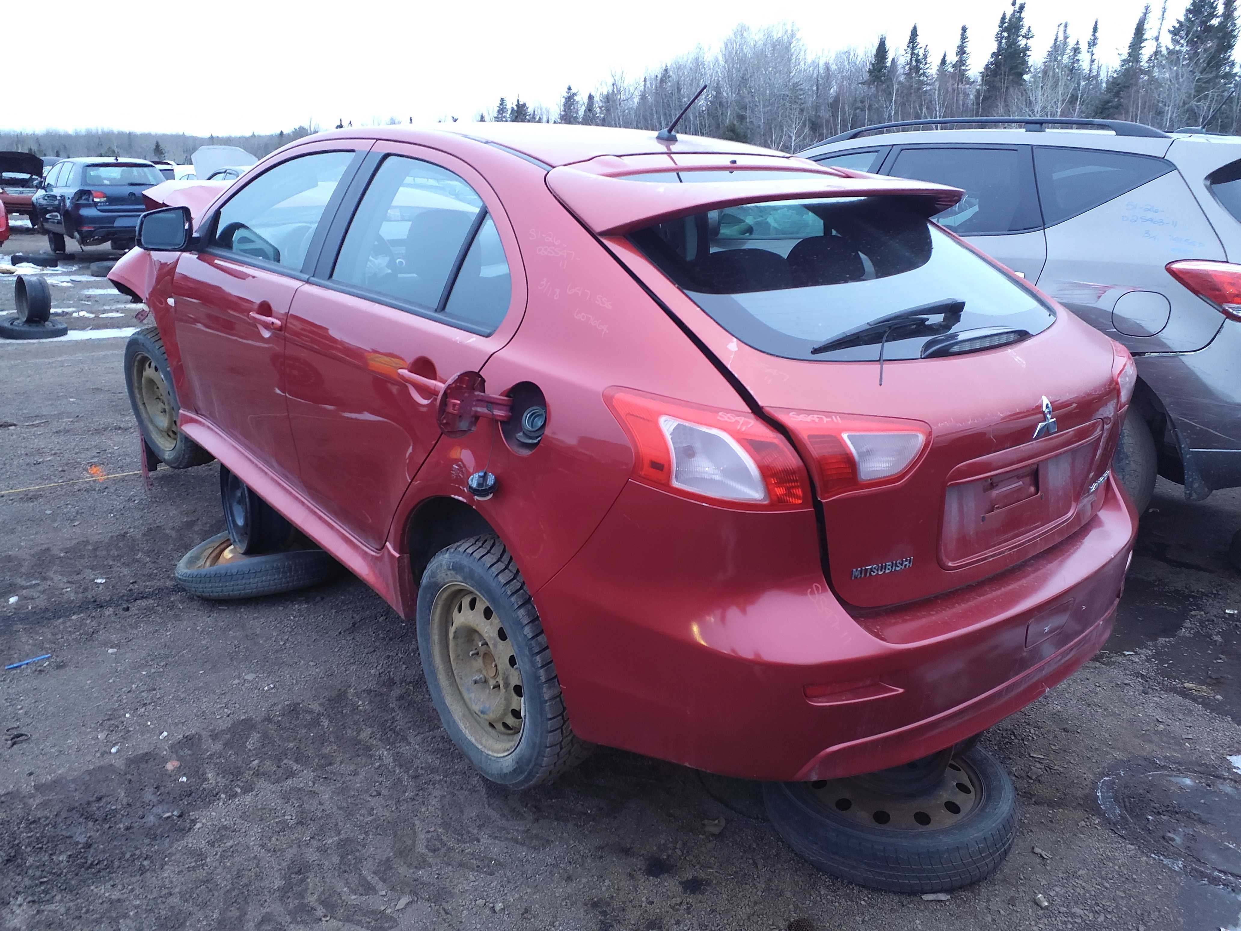 MITSUBISHI LANCER 2011