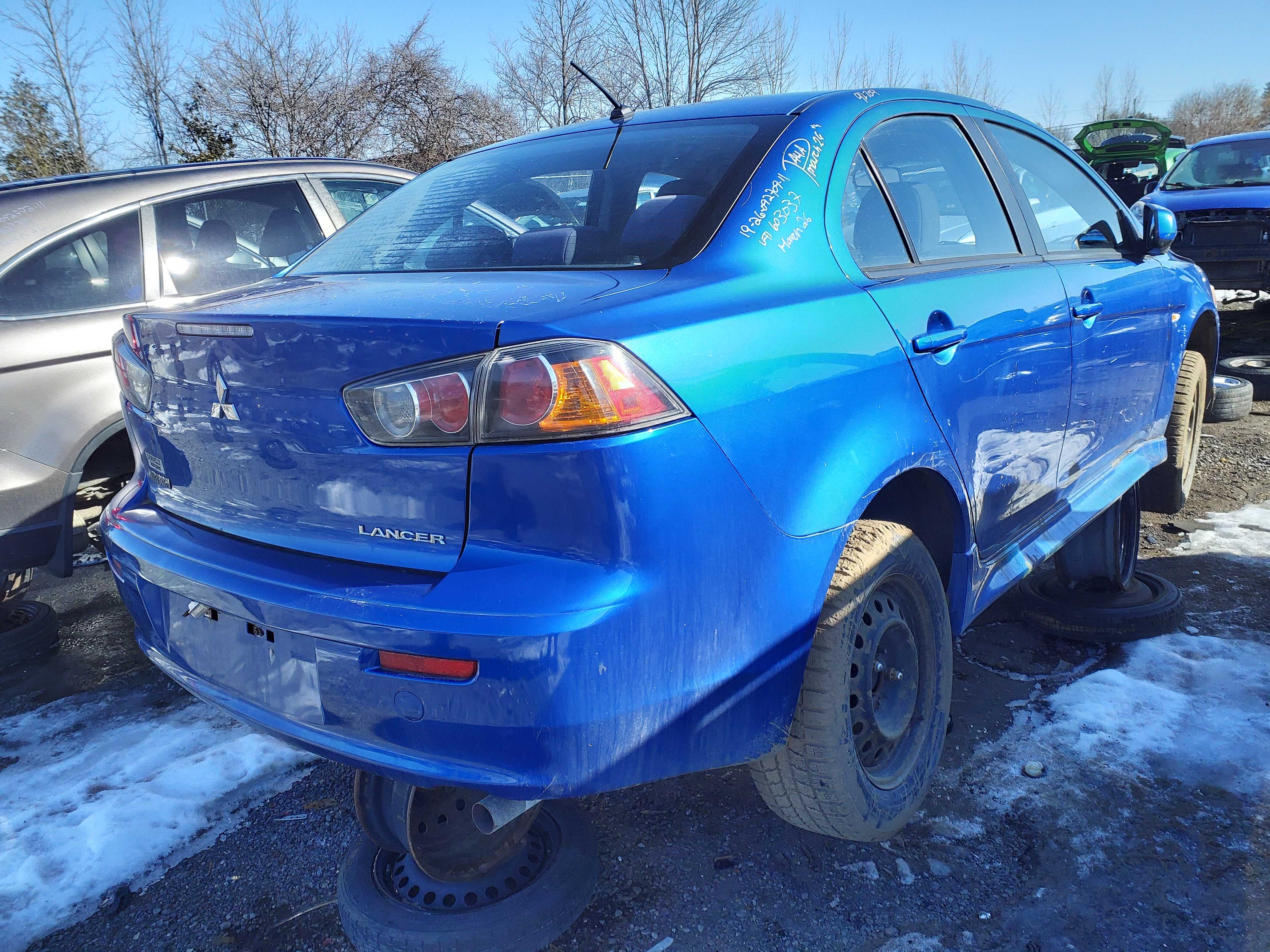 MITSUBISHI LANCER 2011