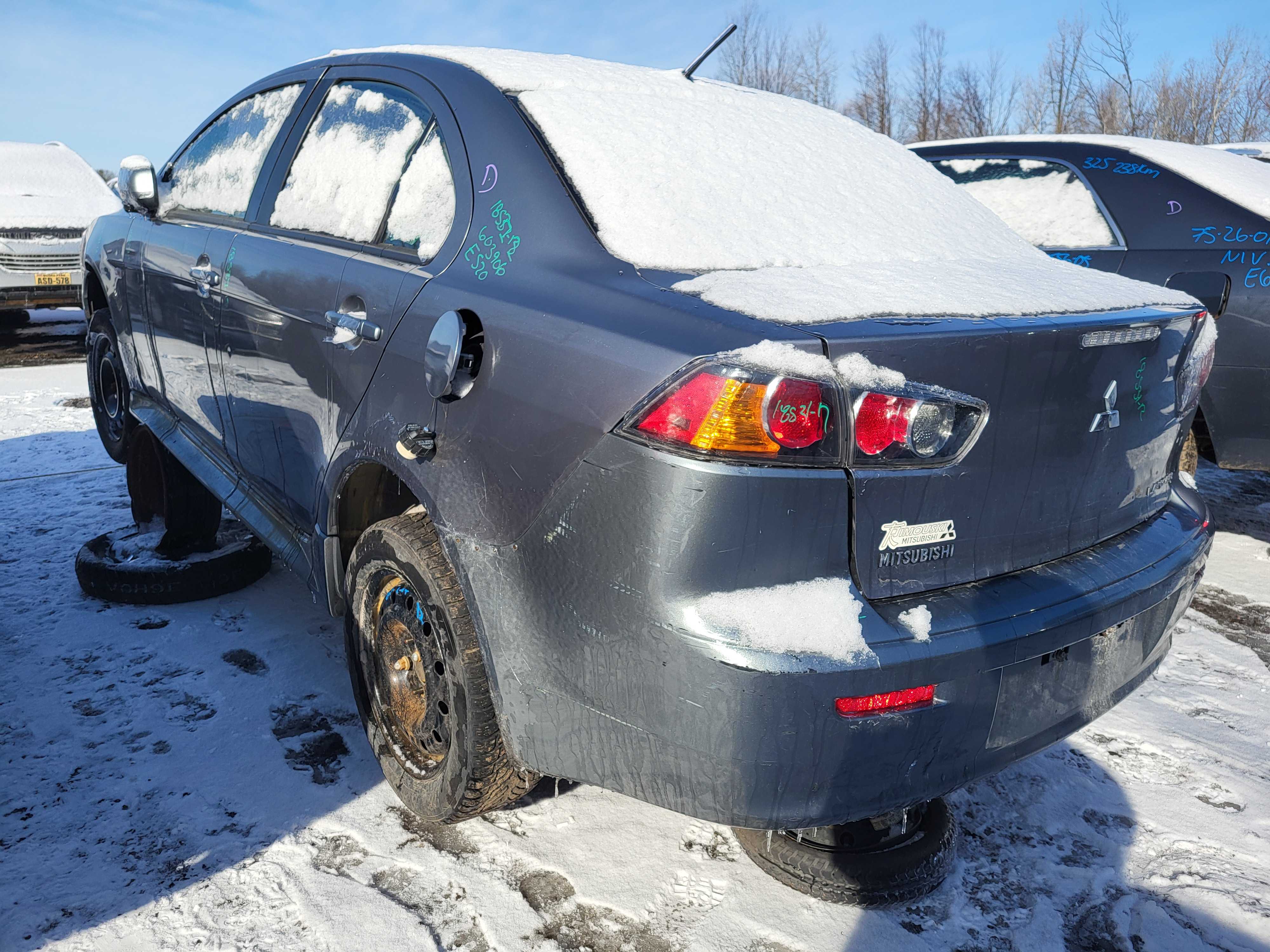 MITSUBISHI LANCER 2012