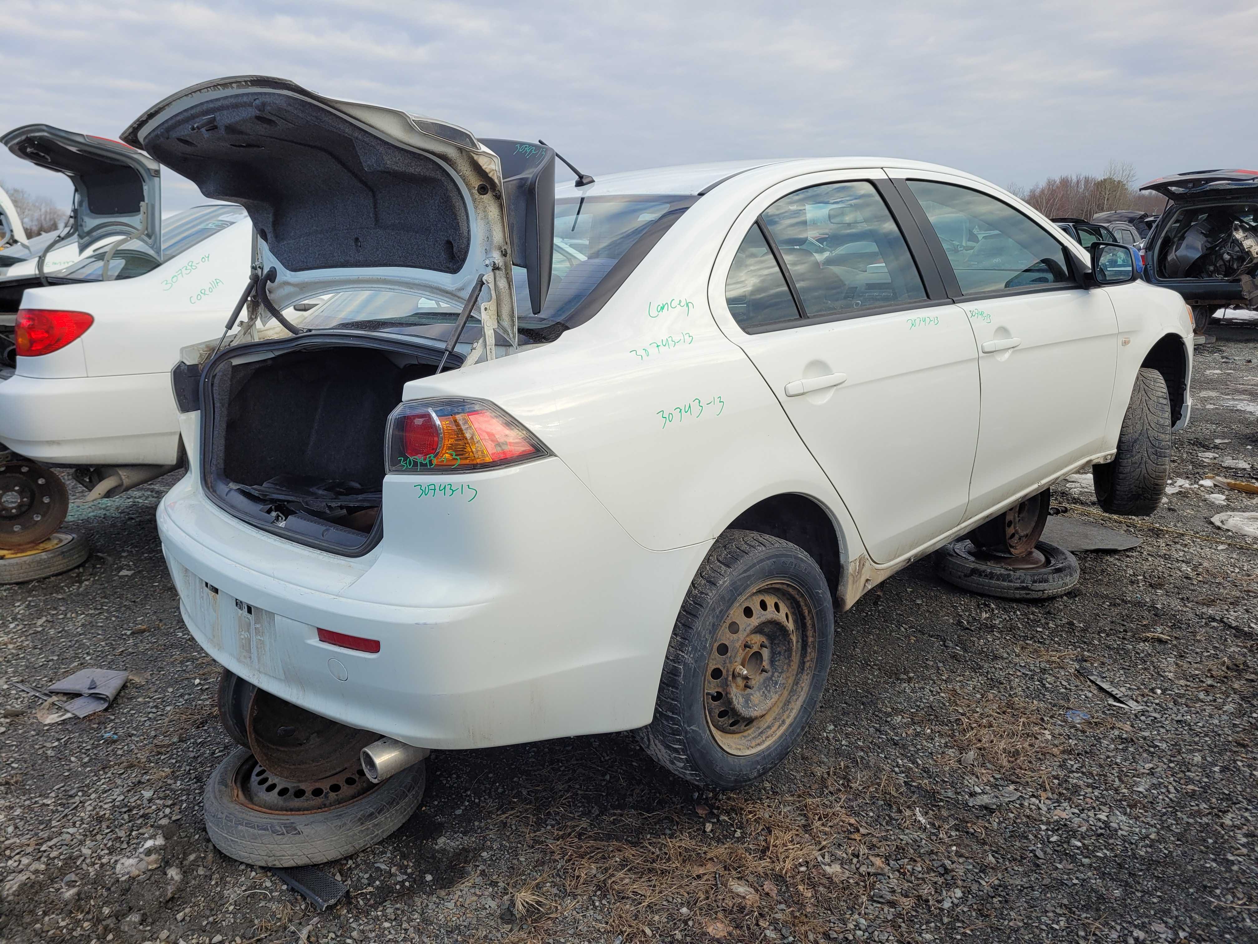 MITSUBISHI LANCER 2013