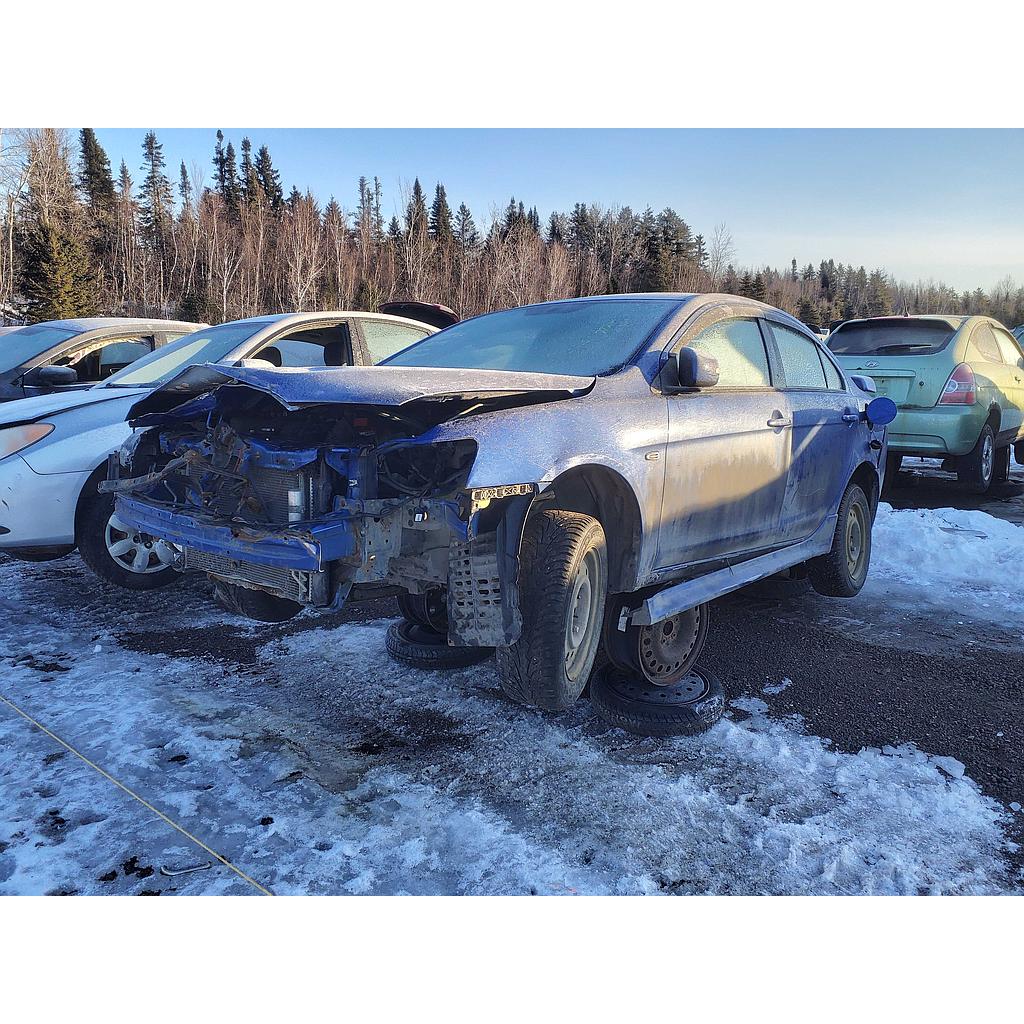 MITSUBISHI LANCER 2015