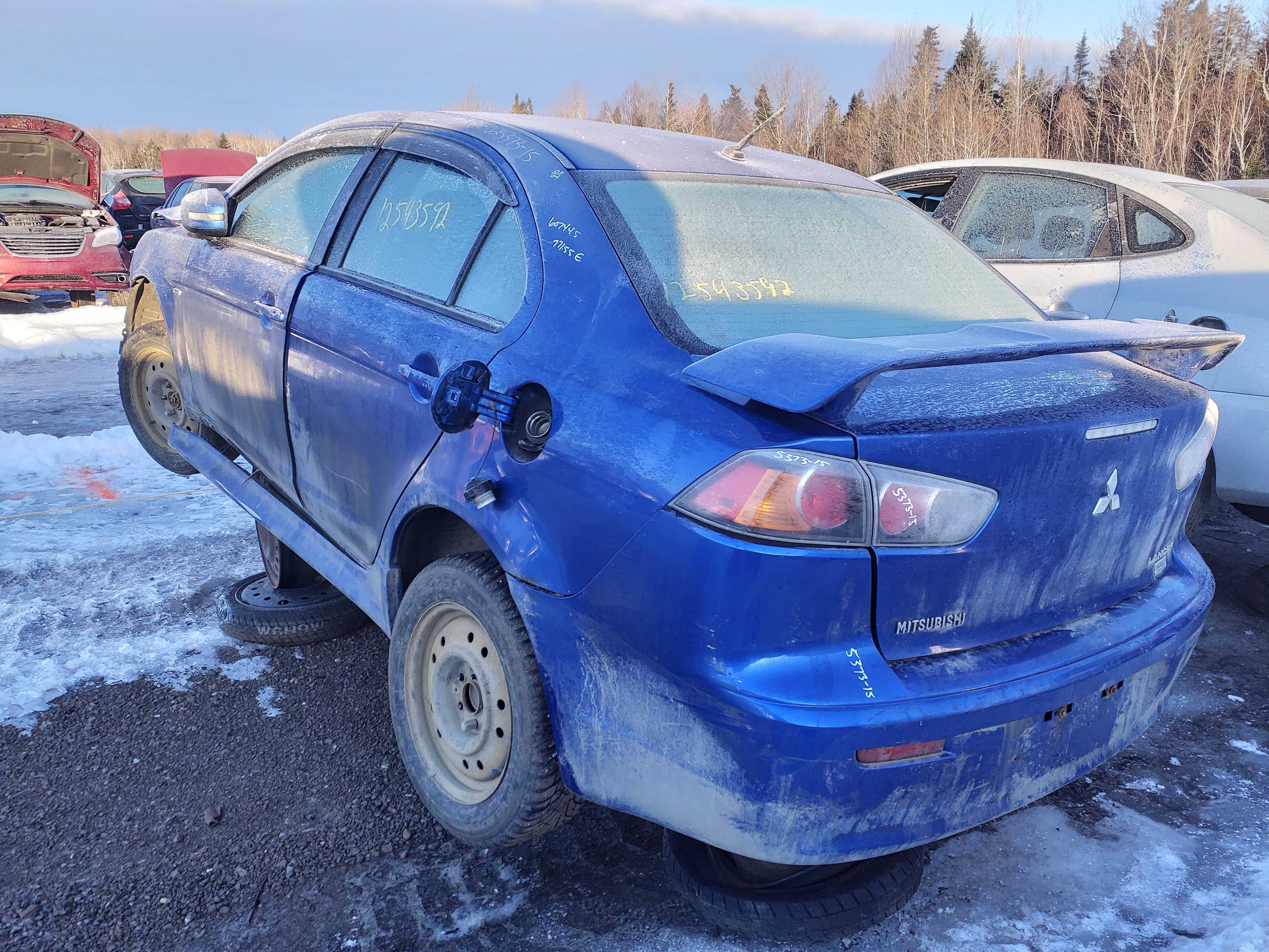 MITSUBISHI LANCER 2015