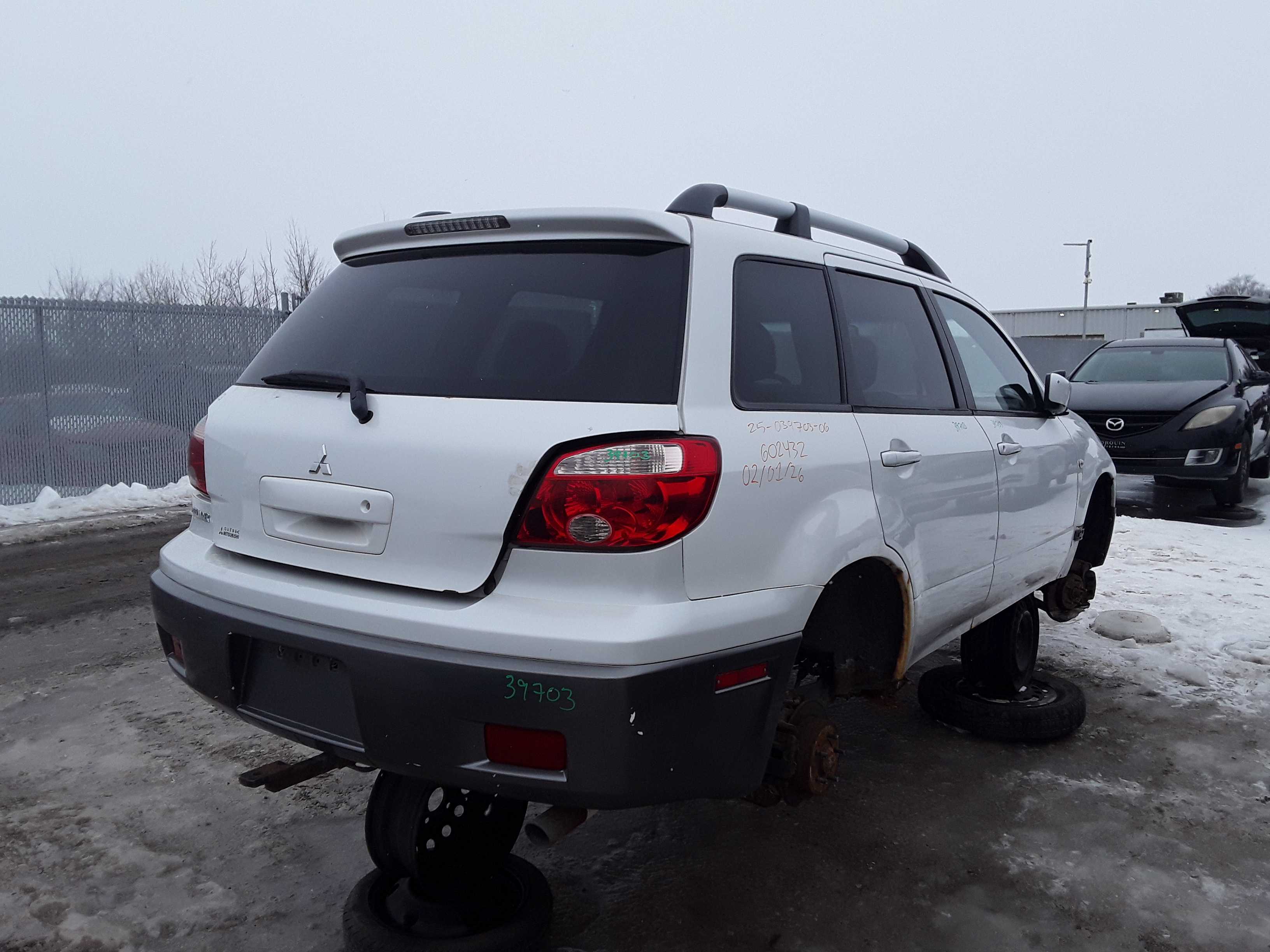 MITSUBISHI OUTLANDER 2006