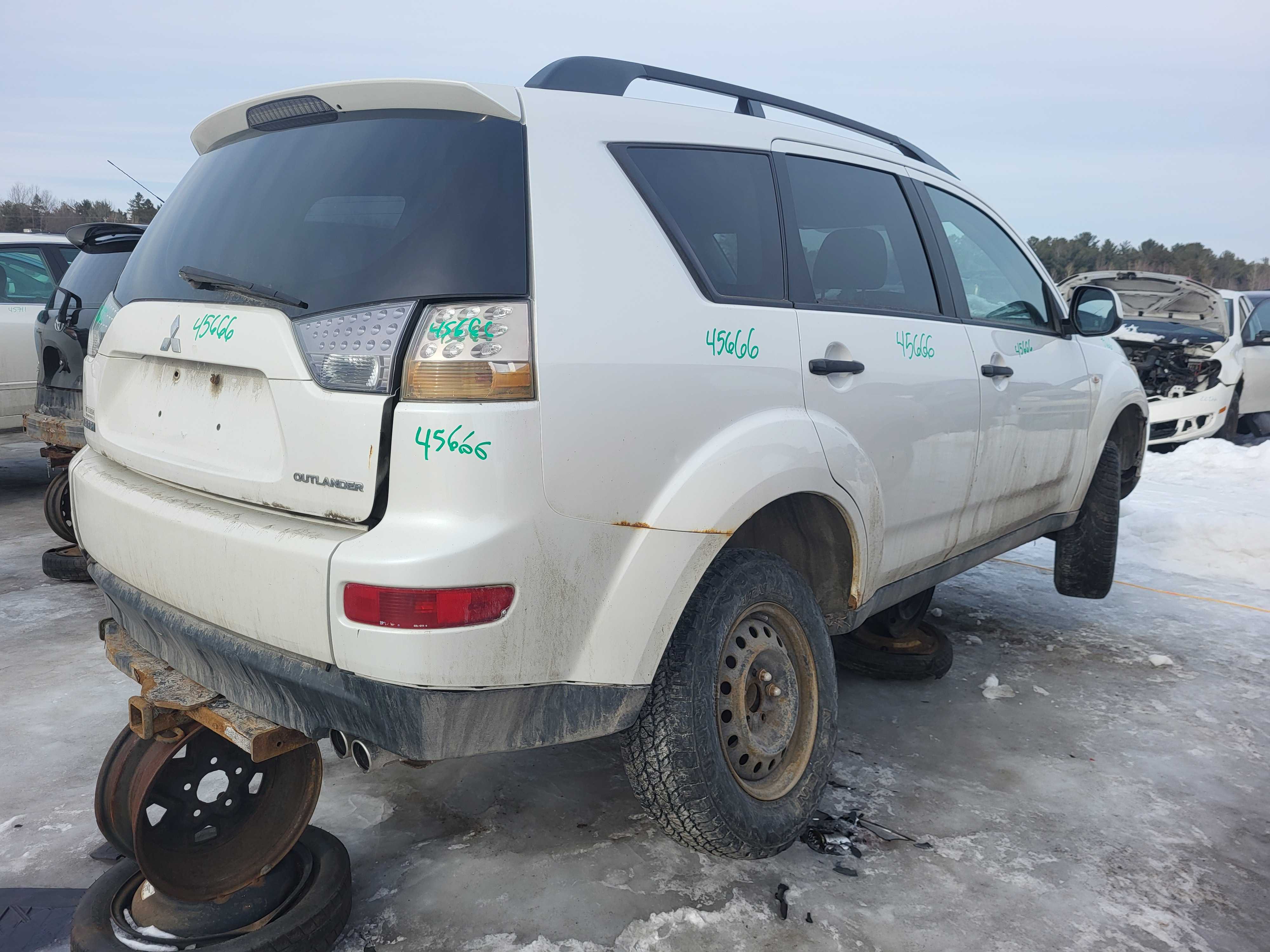 MITSUBISHI OUTLANDER 2007