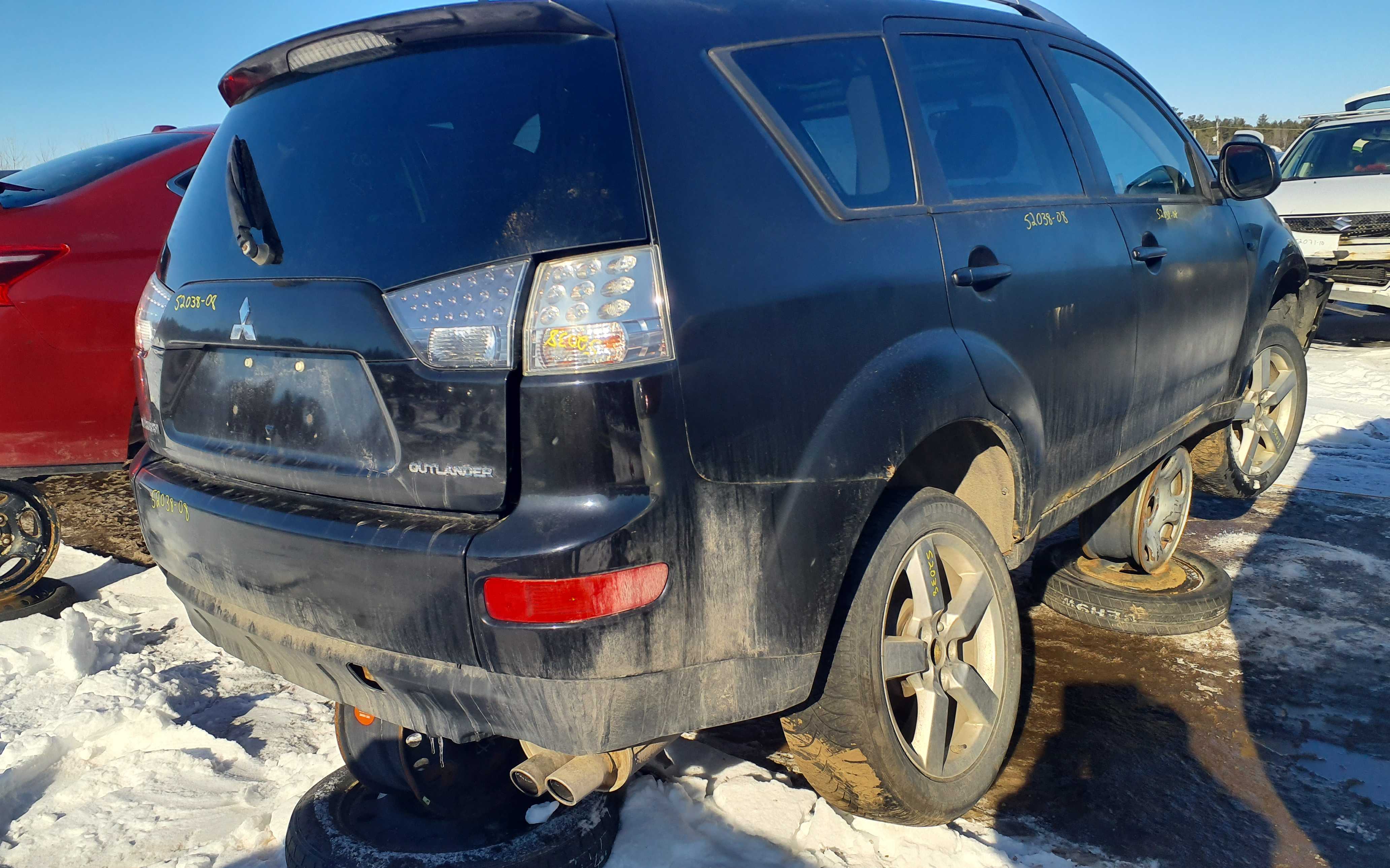 MITSUBISHI OUTLANDER 2008