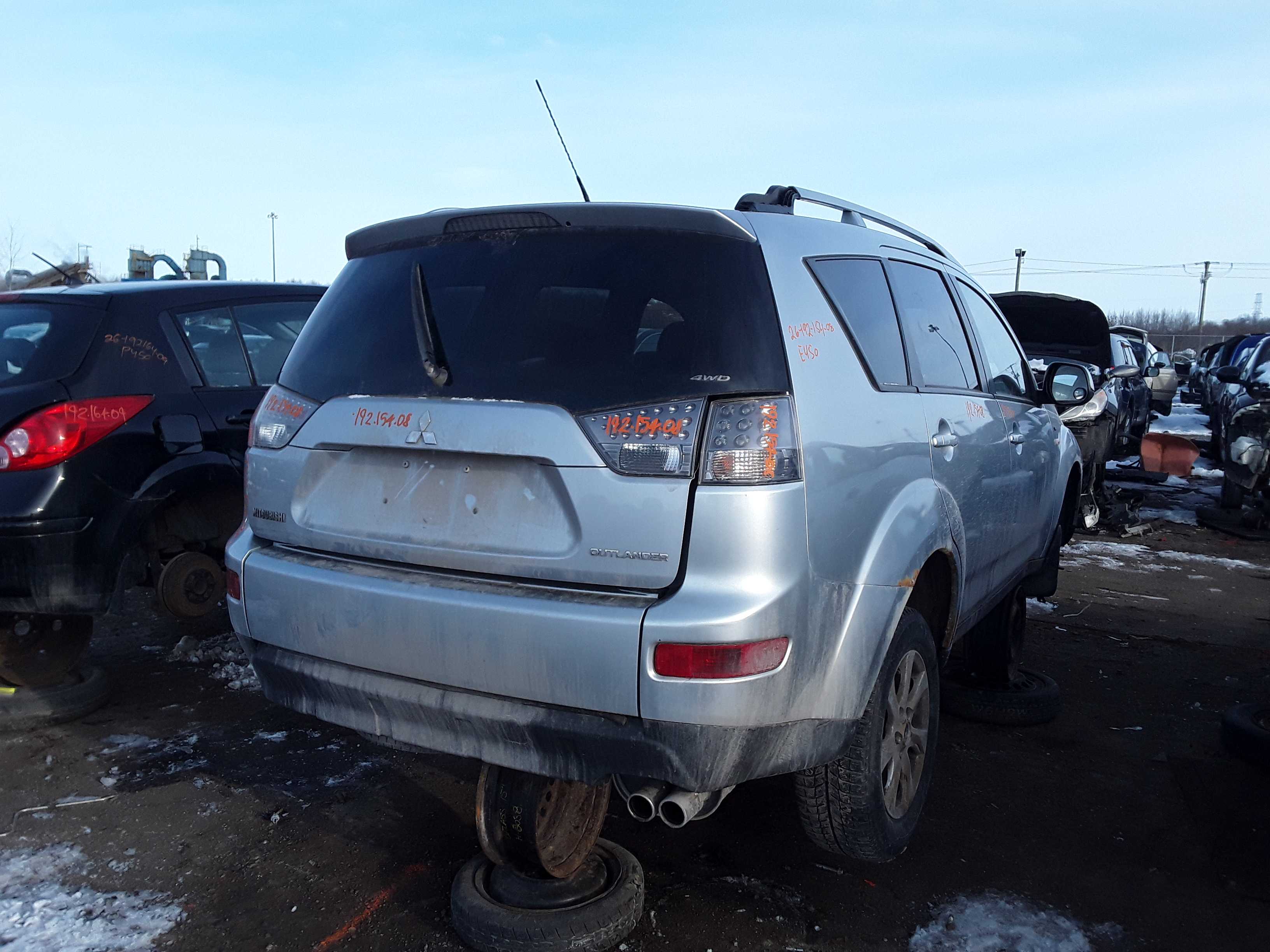 MITSUBISHI OUTLANDER 2008