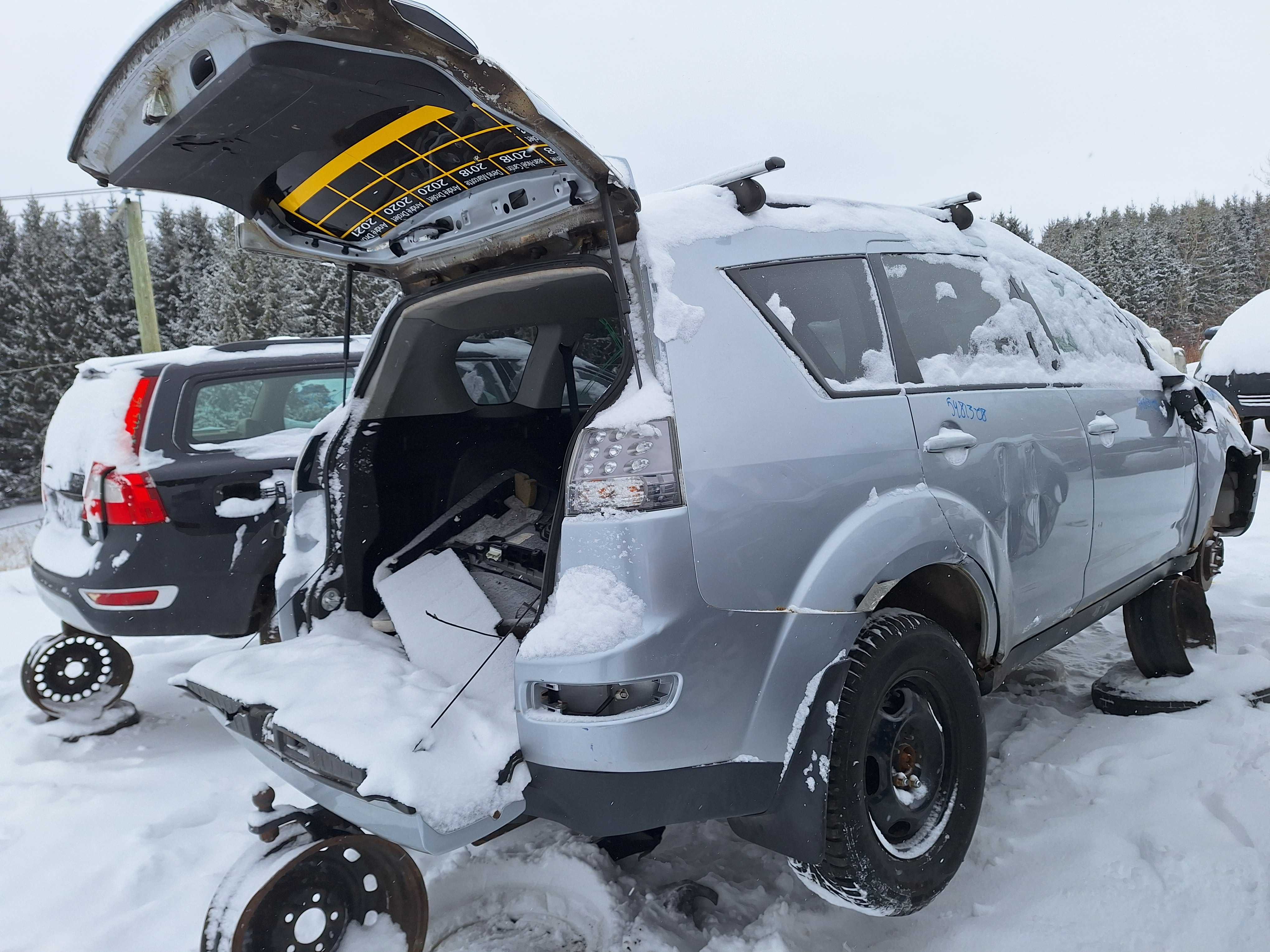 MITSUBISHI OUTLANDER 2008