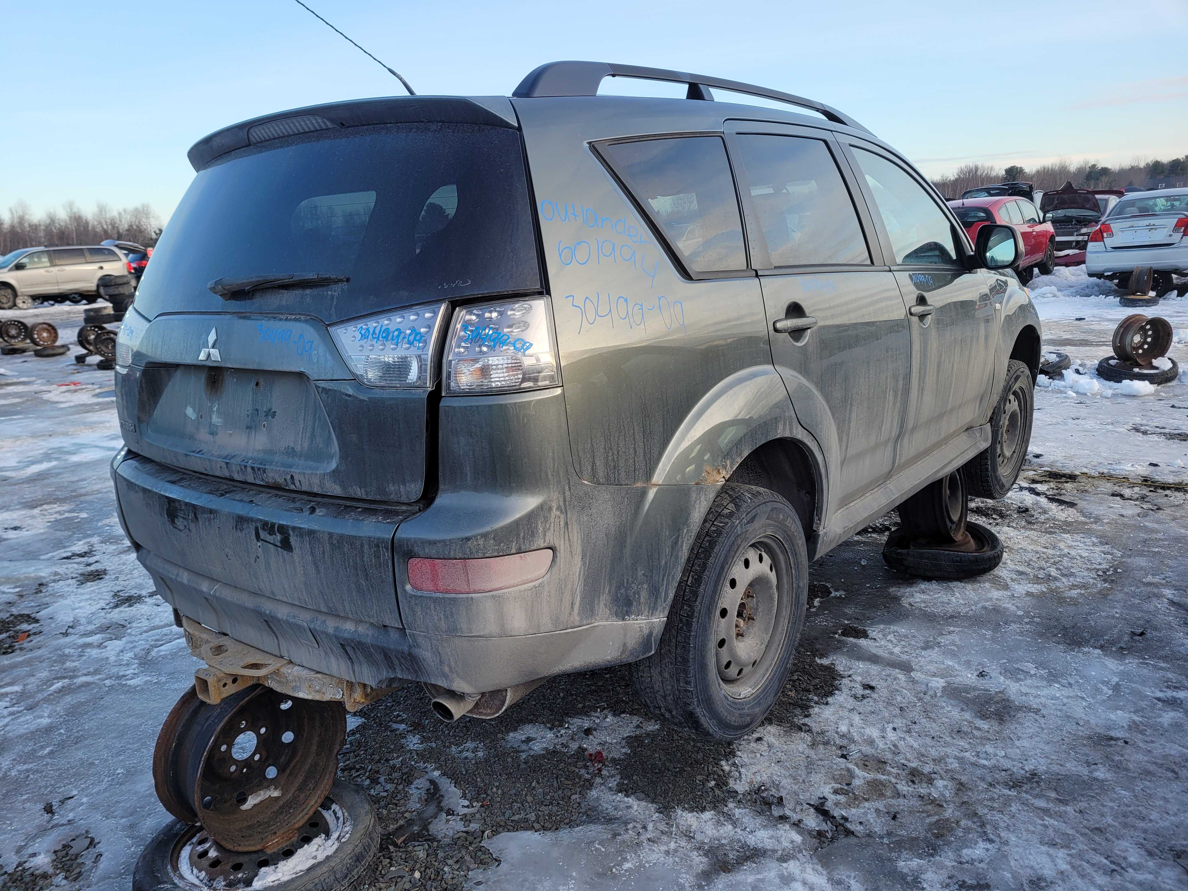 MITSUBISHI OUTLANDER 2009