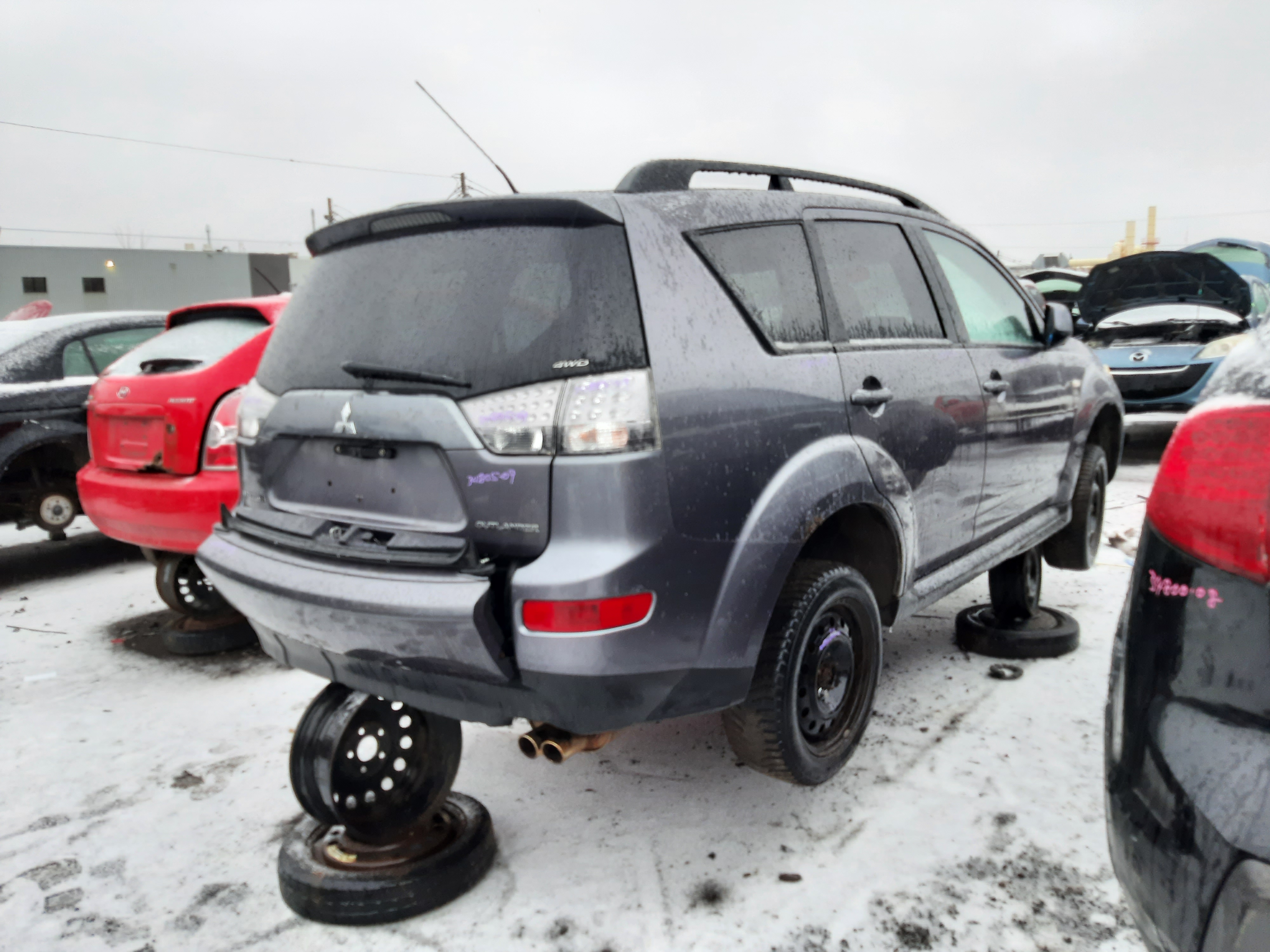 MITSUBISHI OUTLANDER 2009